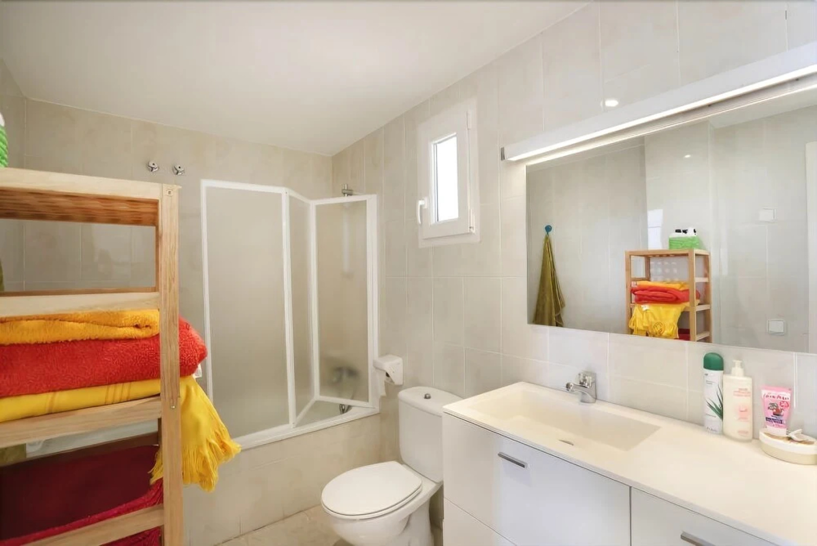 Luxury Villa Located In The Exclusive Area Of Finestra