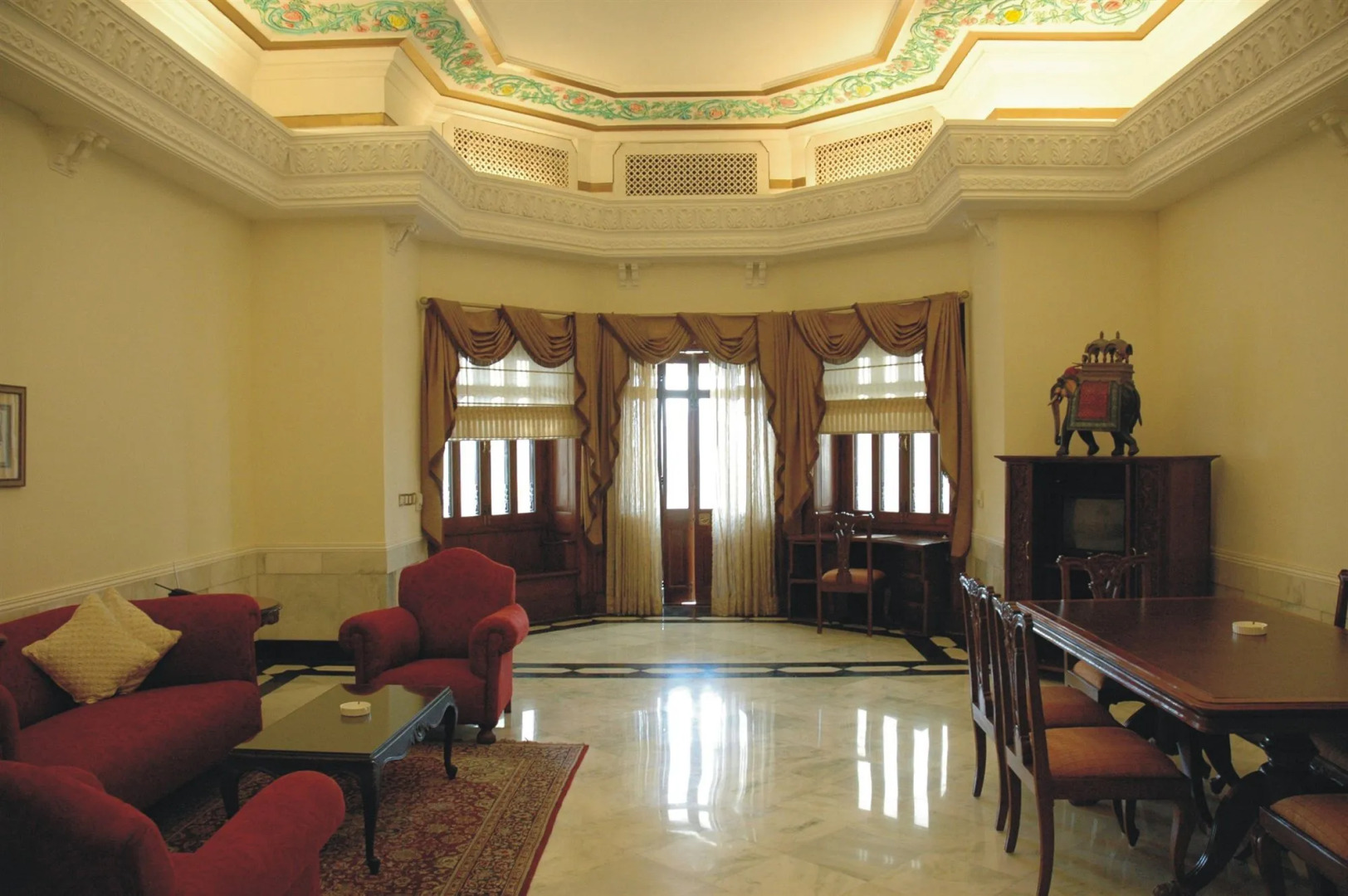 The Lalit Laxmi Vilas Palace