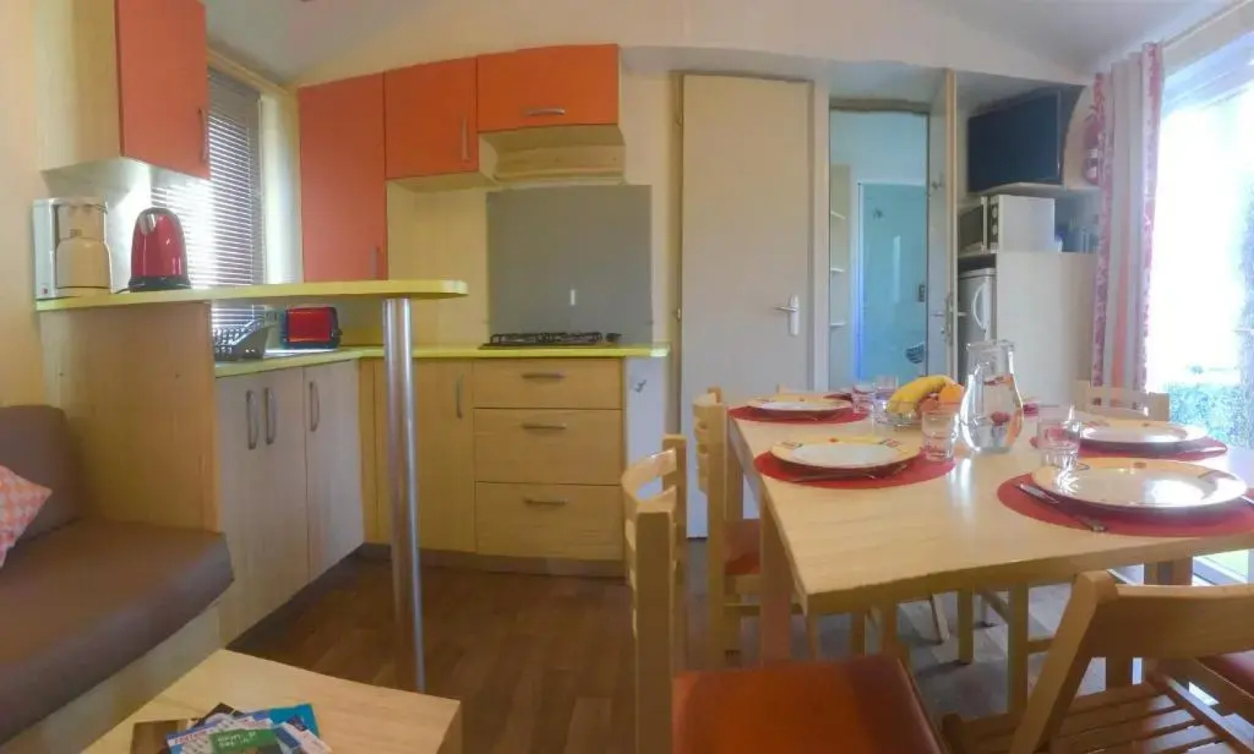 Mobilhome Climatisé 3CH 6P dans Parc des 7 Fonts