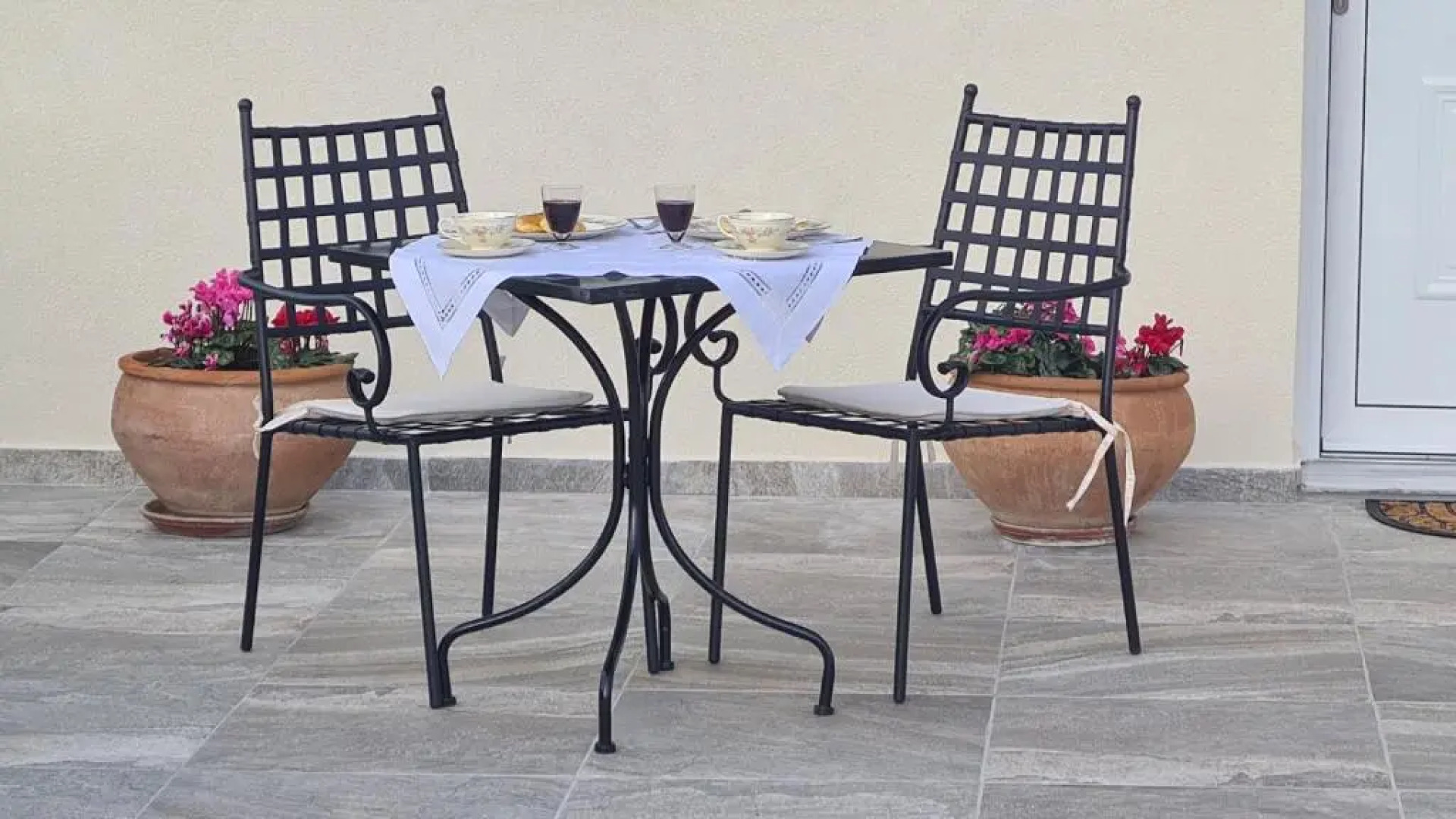 ''Prasini Folia'' Apartments - Apartment ''STEFANA''