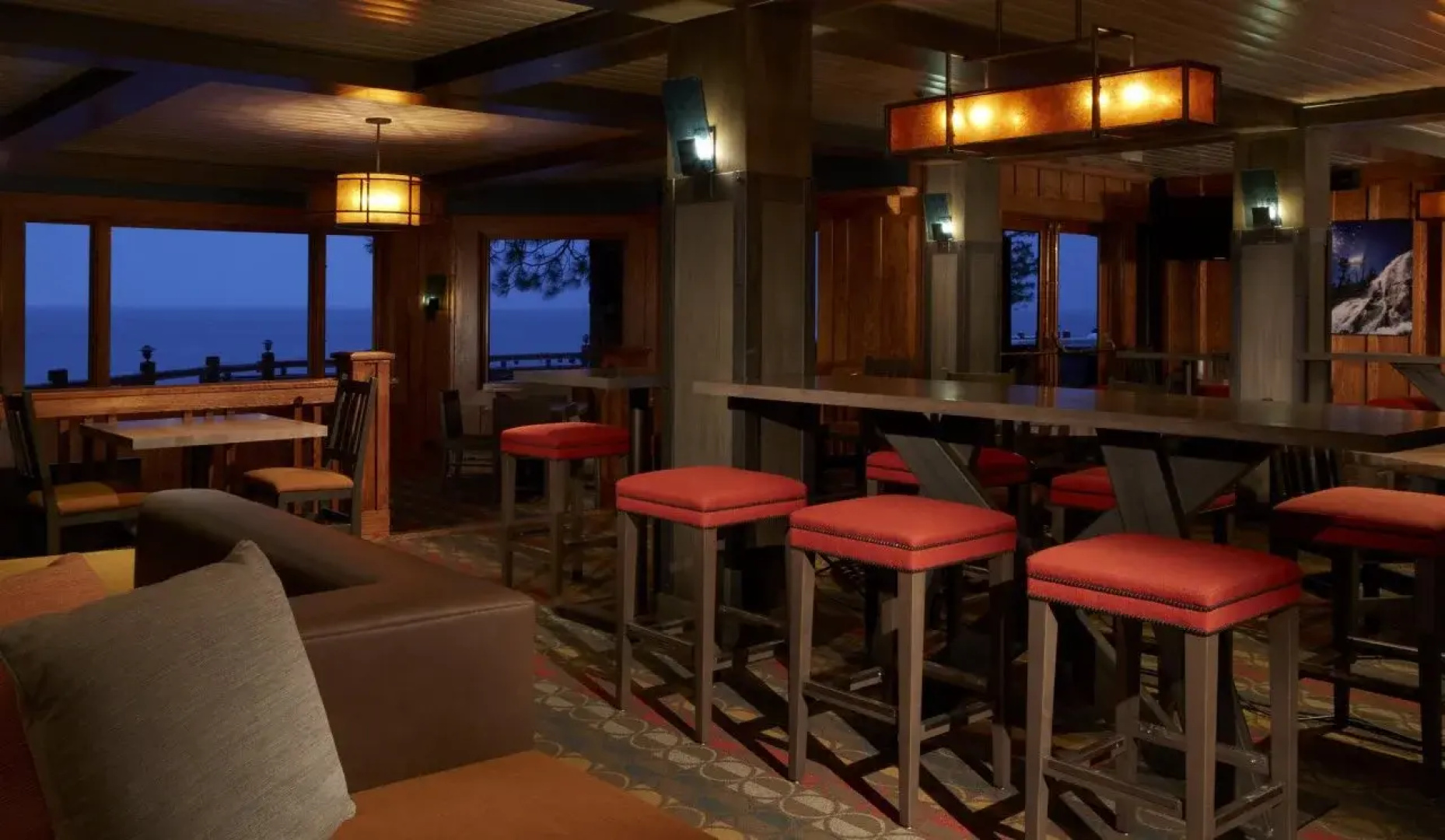 Sunnyside Restaurant & Lodge