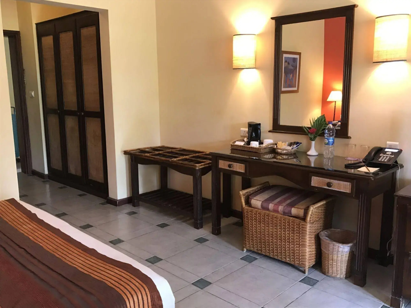 Tarisa Resort & Spa