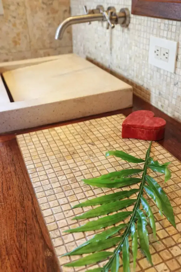 Aloha Spirit Maui 2 Bedroom Home by RedAwning