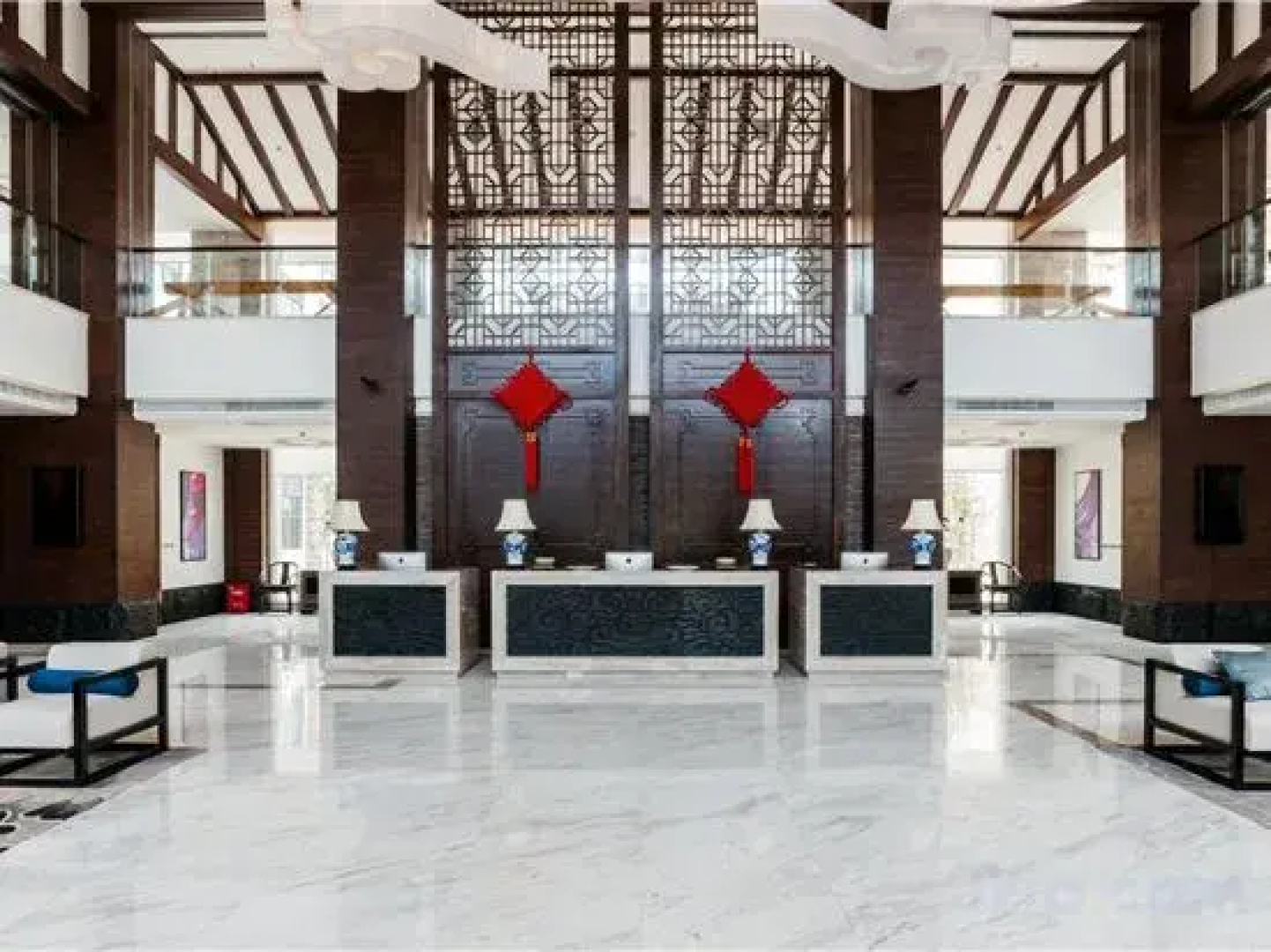 Suman Century Hotel