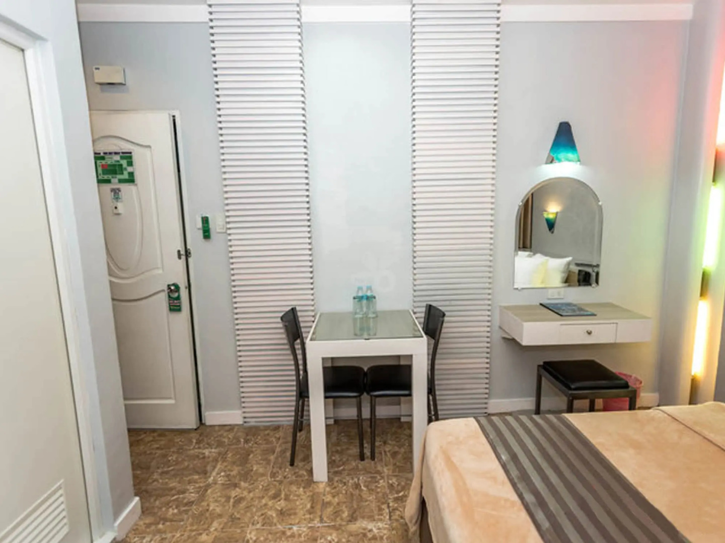 Urban Travellers Hotel