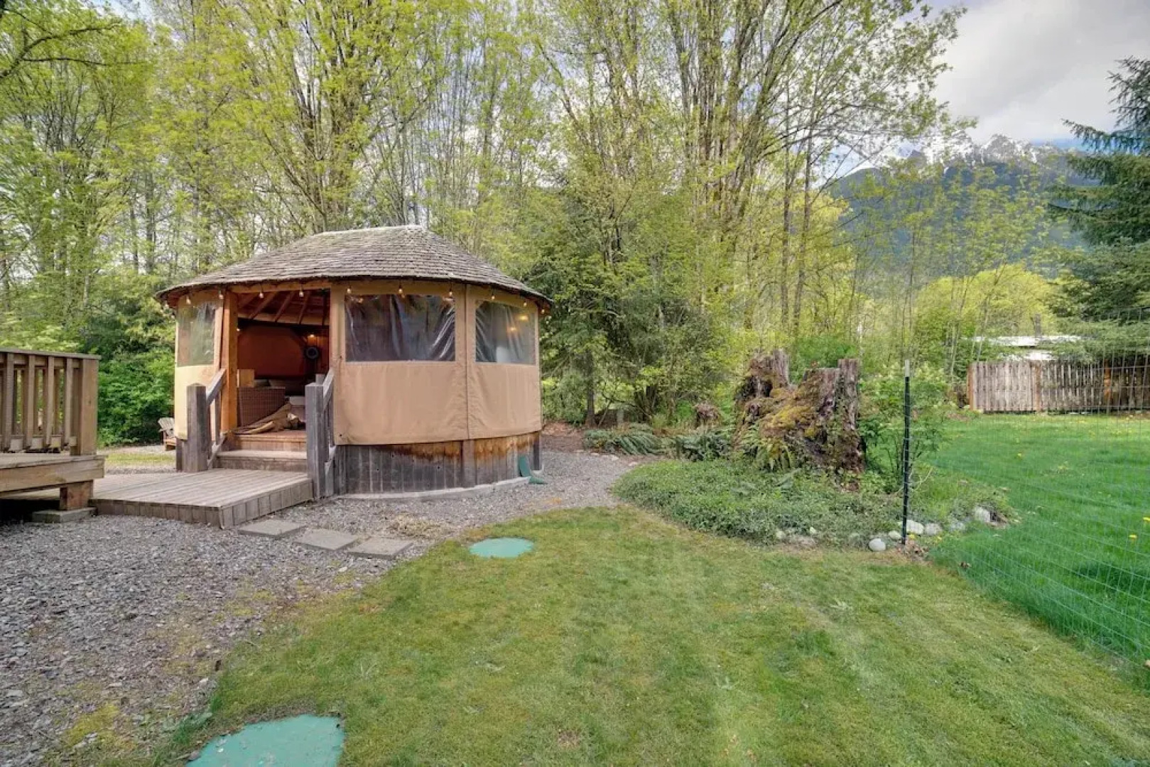 'moose Lodge' Cabin w/ Entertainment Gazebo!