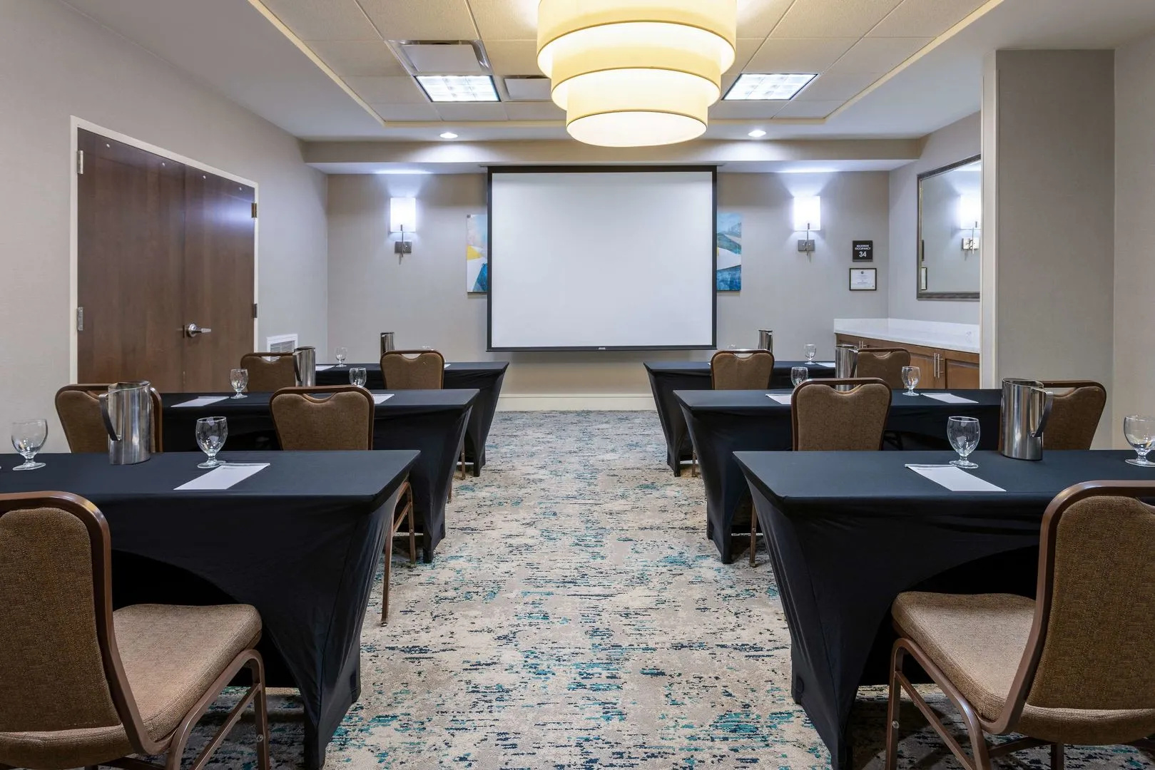 Hilton Garden Inn Roanoke
