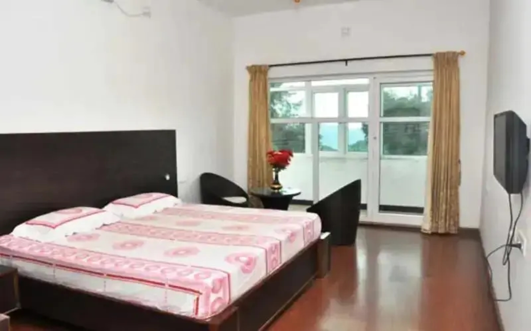 Apple Breeze Resort