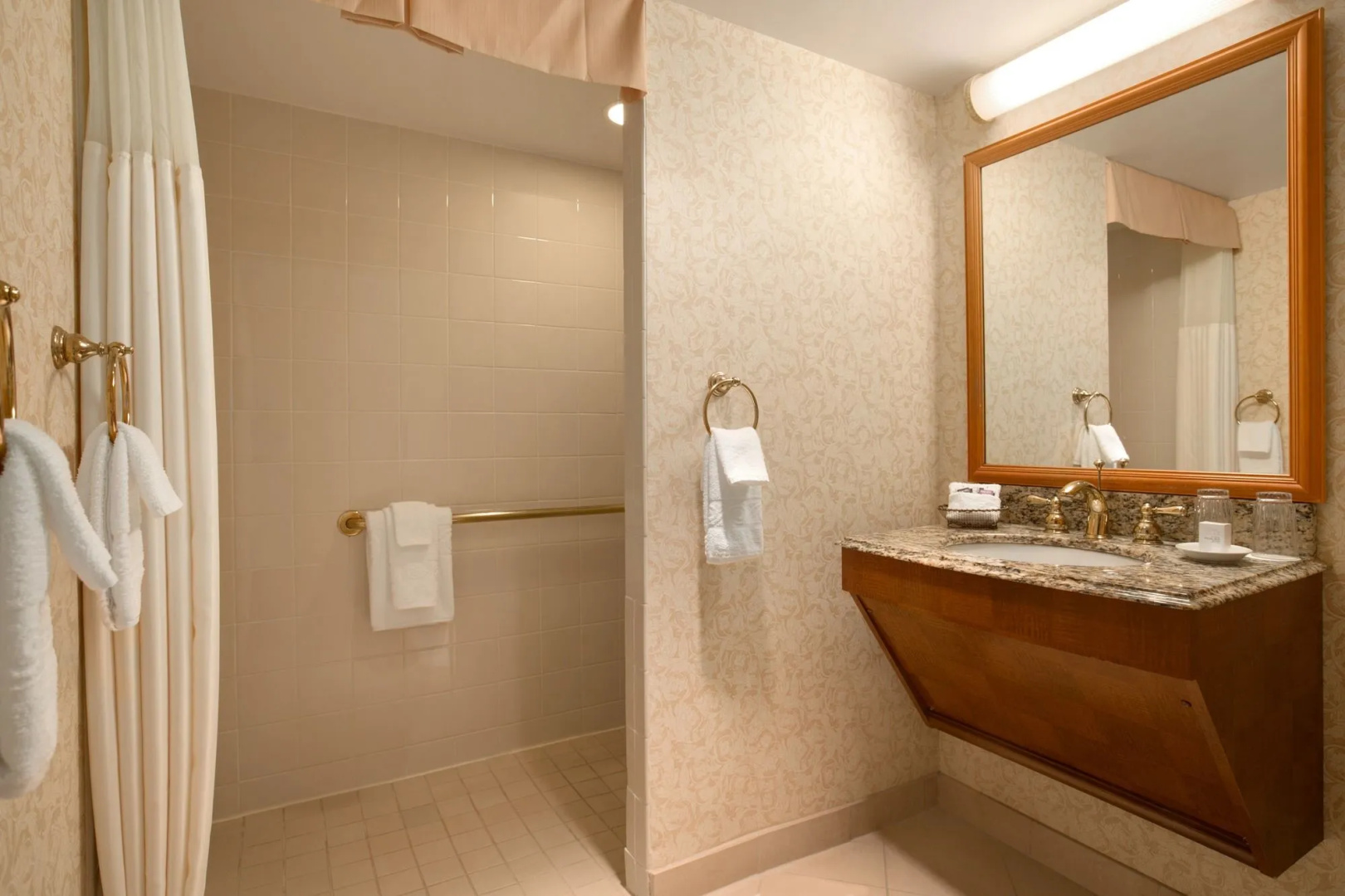 Harrah's Council Bluffs – A Caesars Rewards Destination