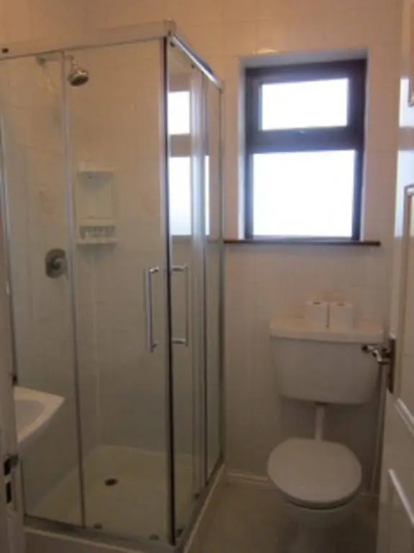 Tigh Fitz Guesthouse