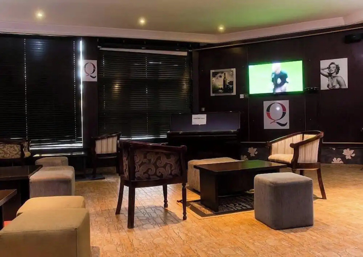 Apartments & Hotels by Qualer Jos