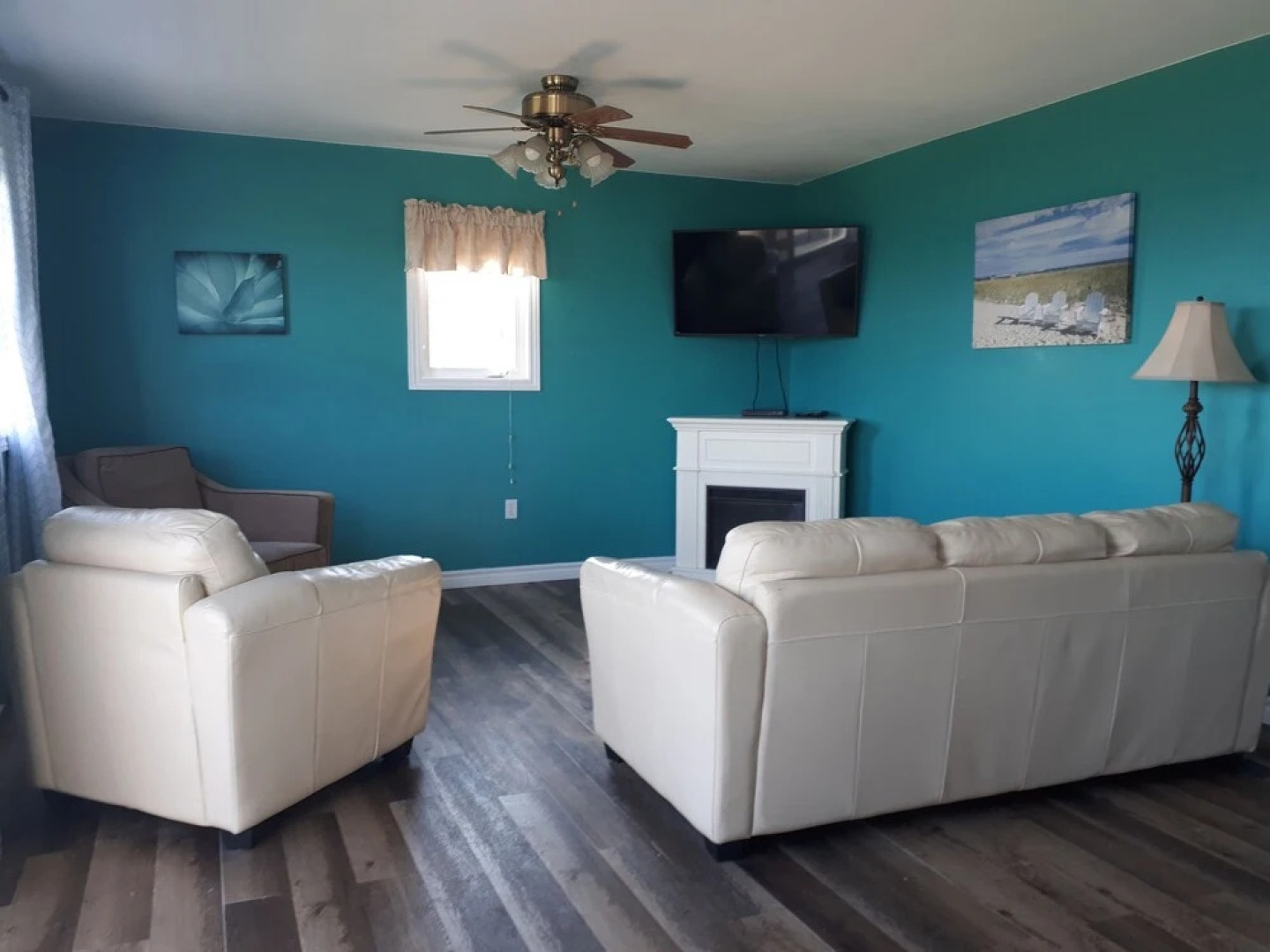 John B's Oceanfront Cottages