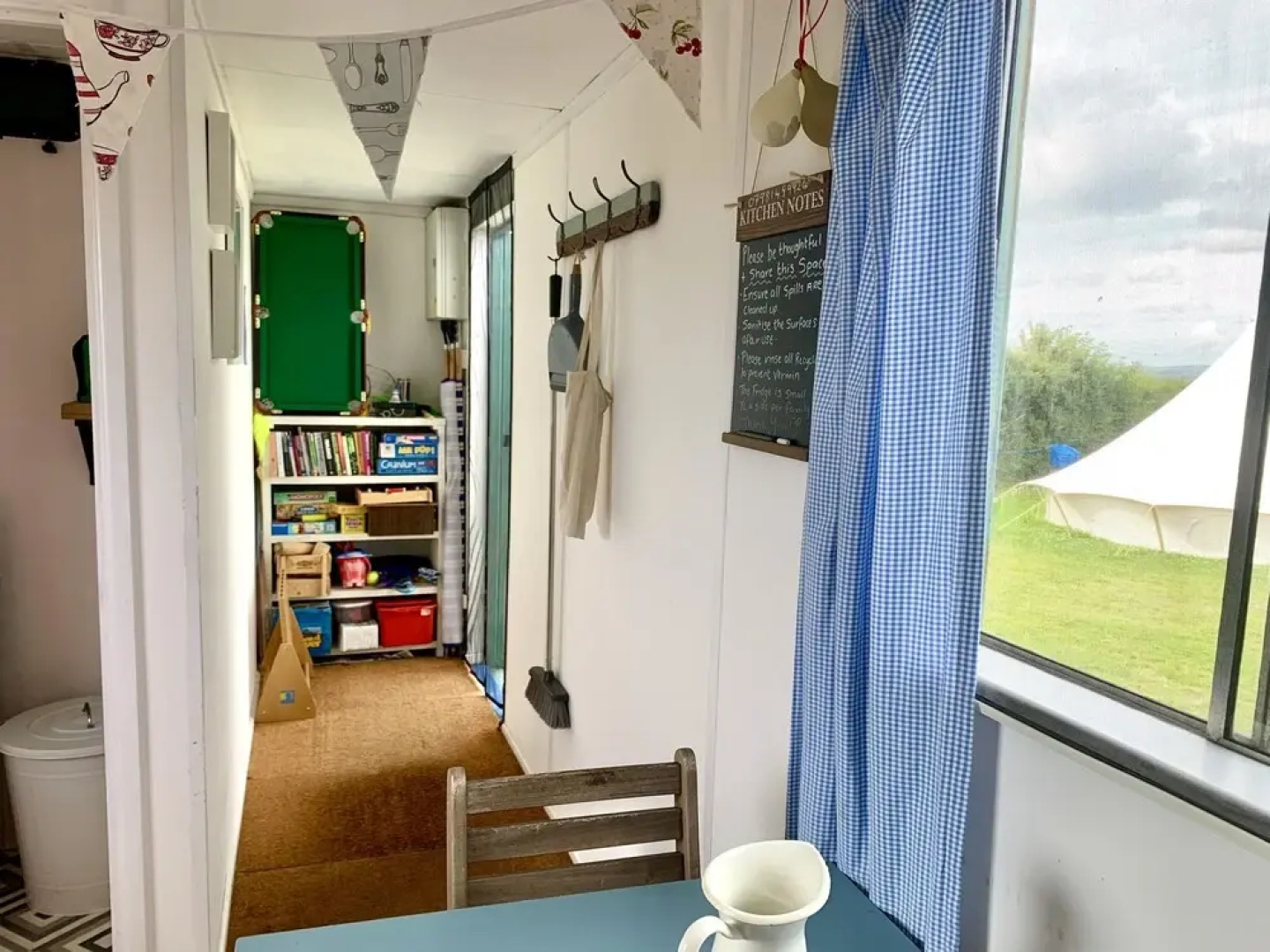 Tregantle Farm Eco Glampsite Super Safari Cabin
