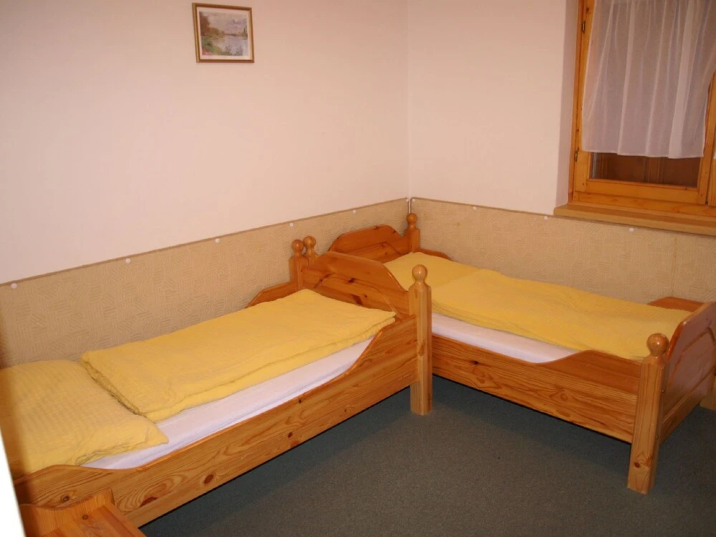 Amarillo 5 Balatonm Riaf rd