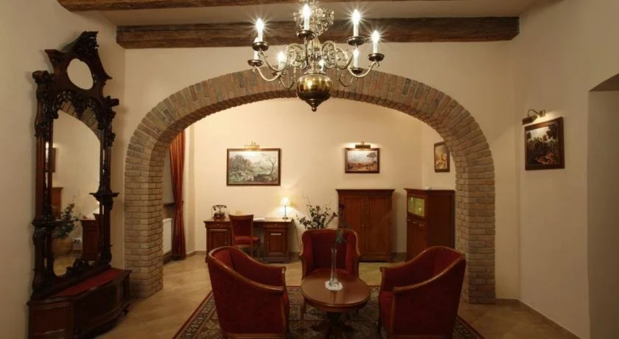 Hotel Zámek Štiřín