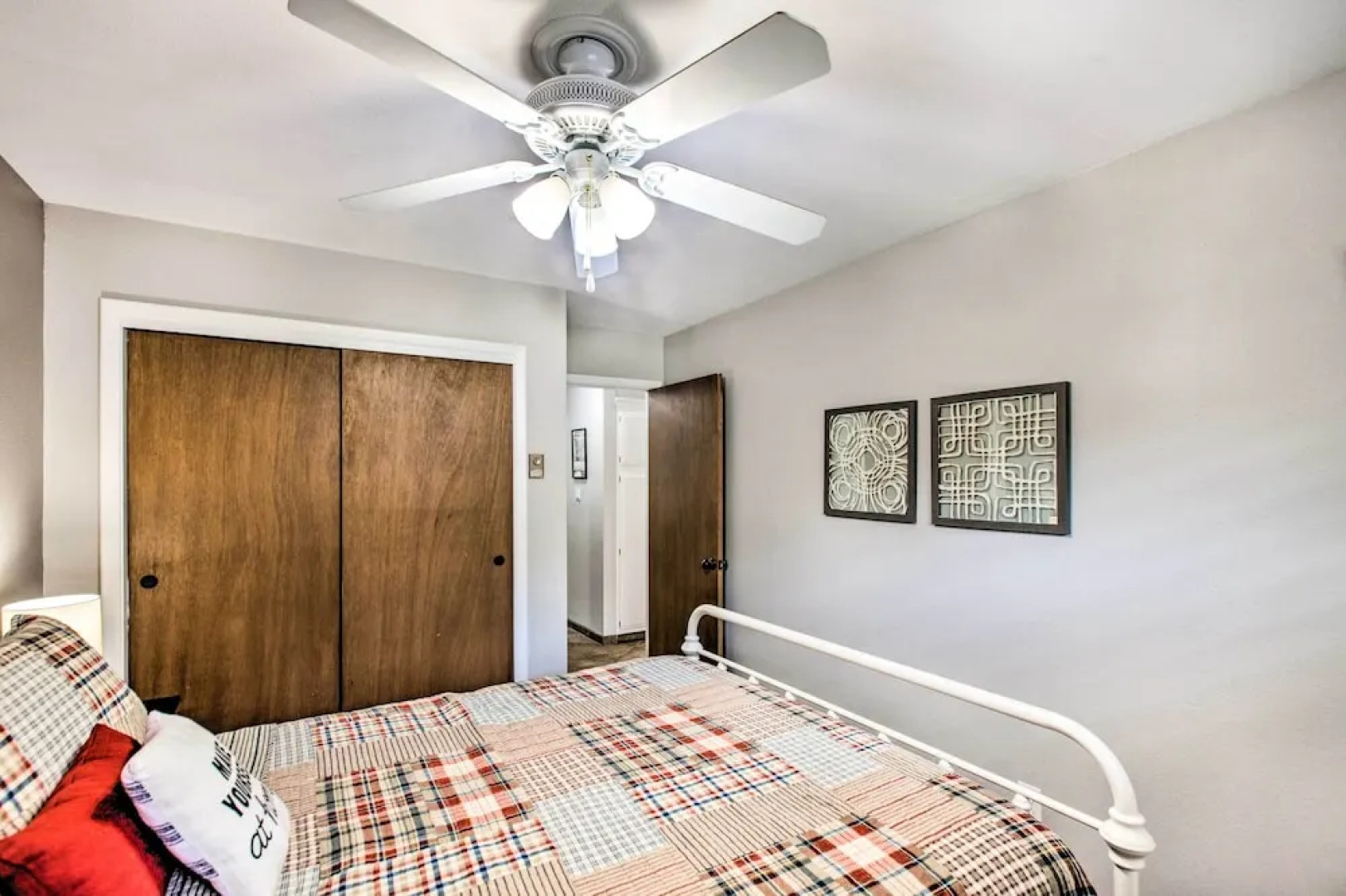 Main St Red River Ski Condo w/ Mountain View!