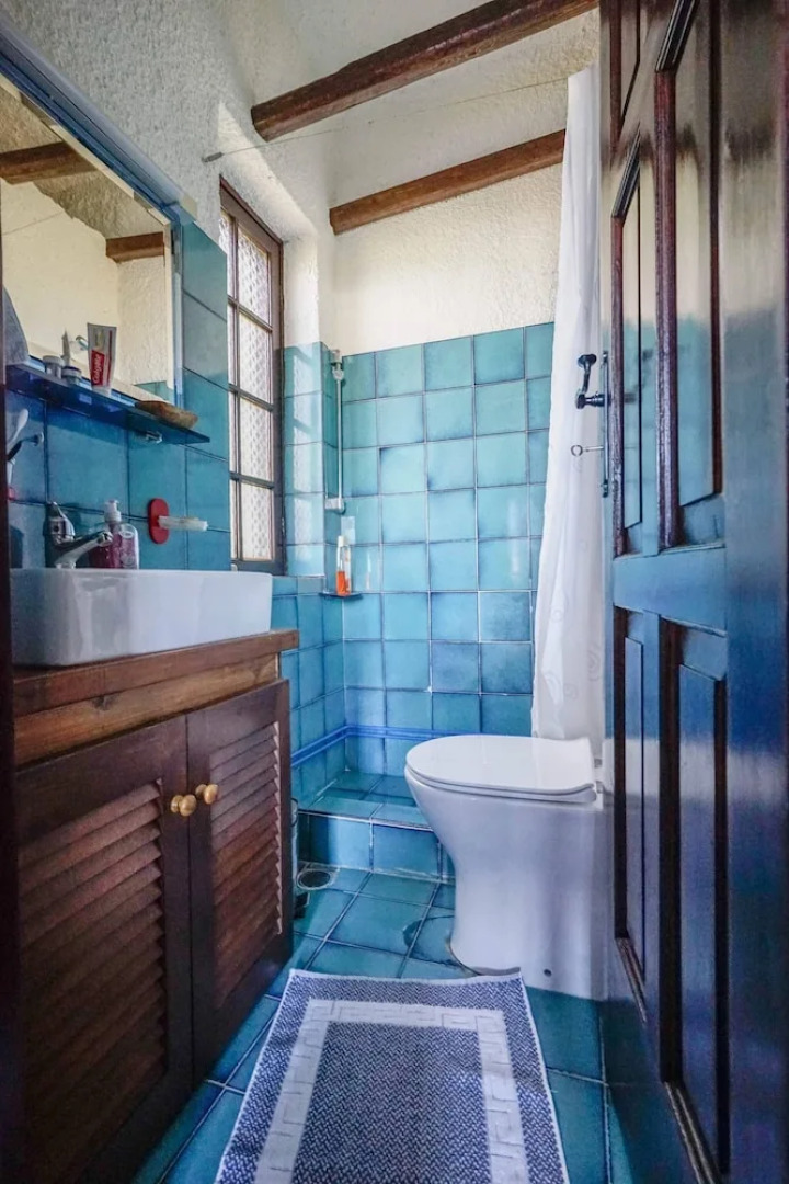 Sonia Rustic Mansion - 5bd 30 Sec Walk T