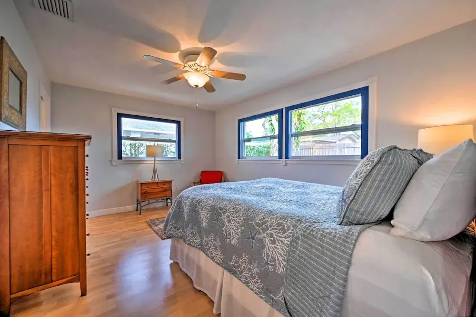 Sunny Largo Retreat: 4 Mi From Indian Rocks Beach!