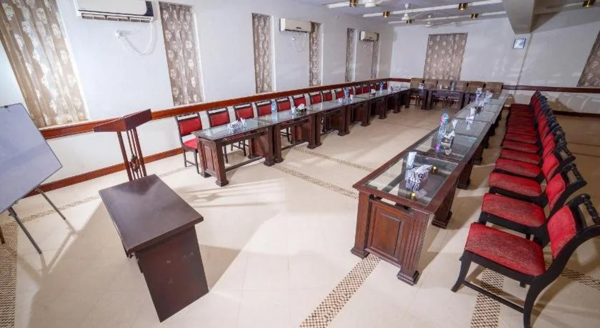 Shelton Green's Hotel