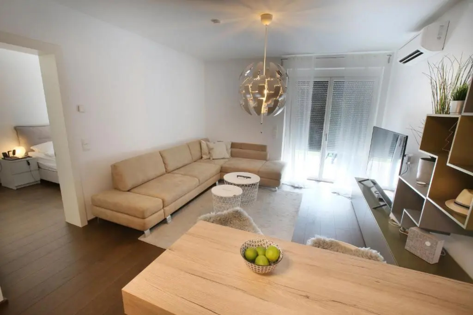 25h SPA-RESIDENZ Apartment LUXURY POOLs Garden private Beach