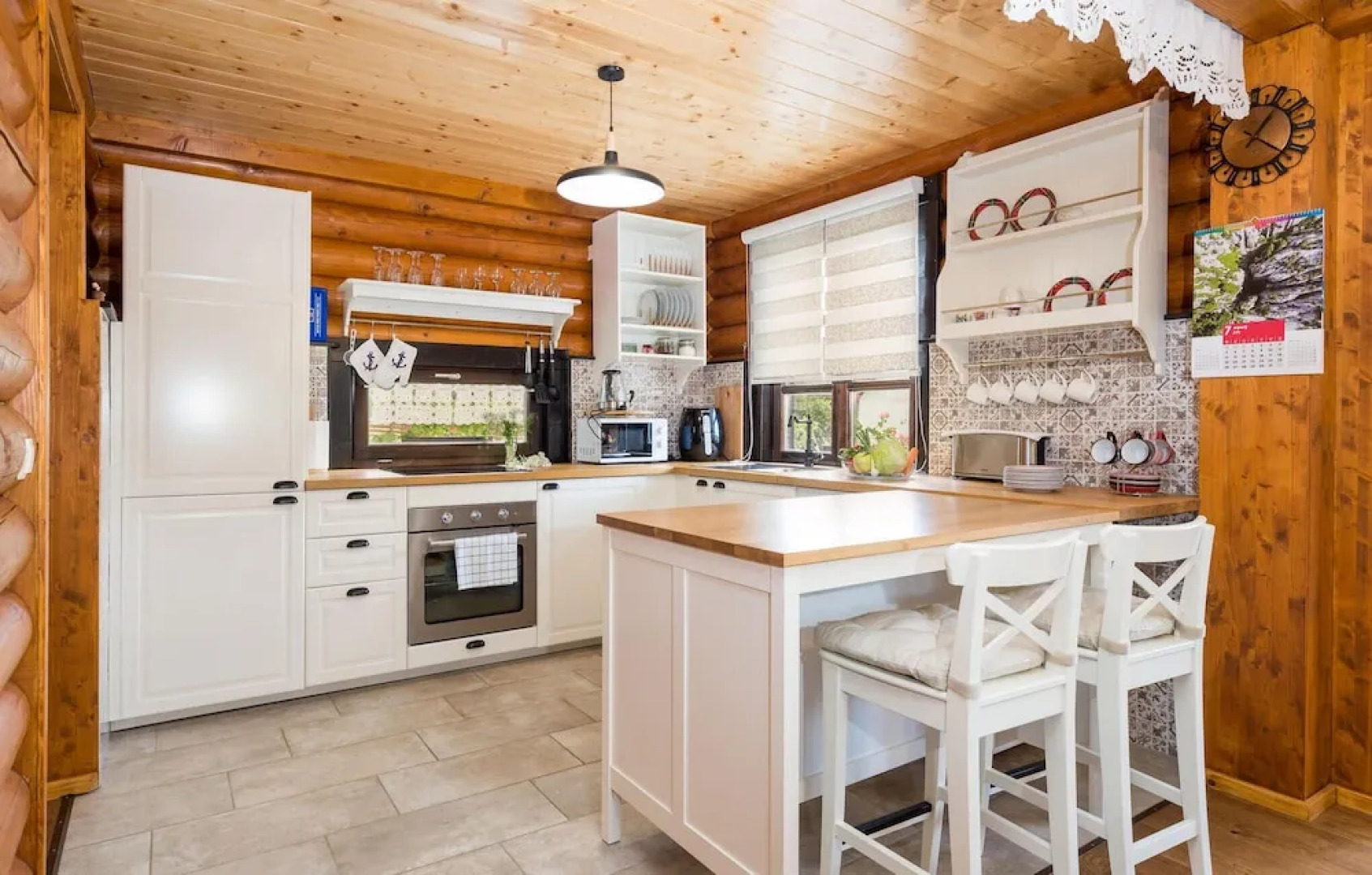 Awesome Home in Otocac With 4 Bedrooms and Wifi