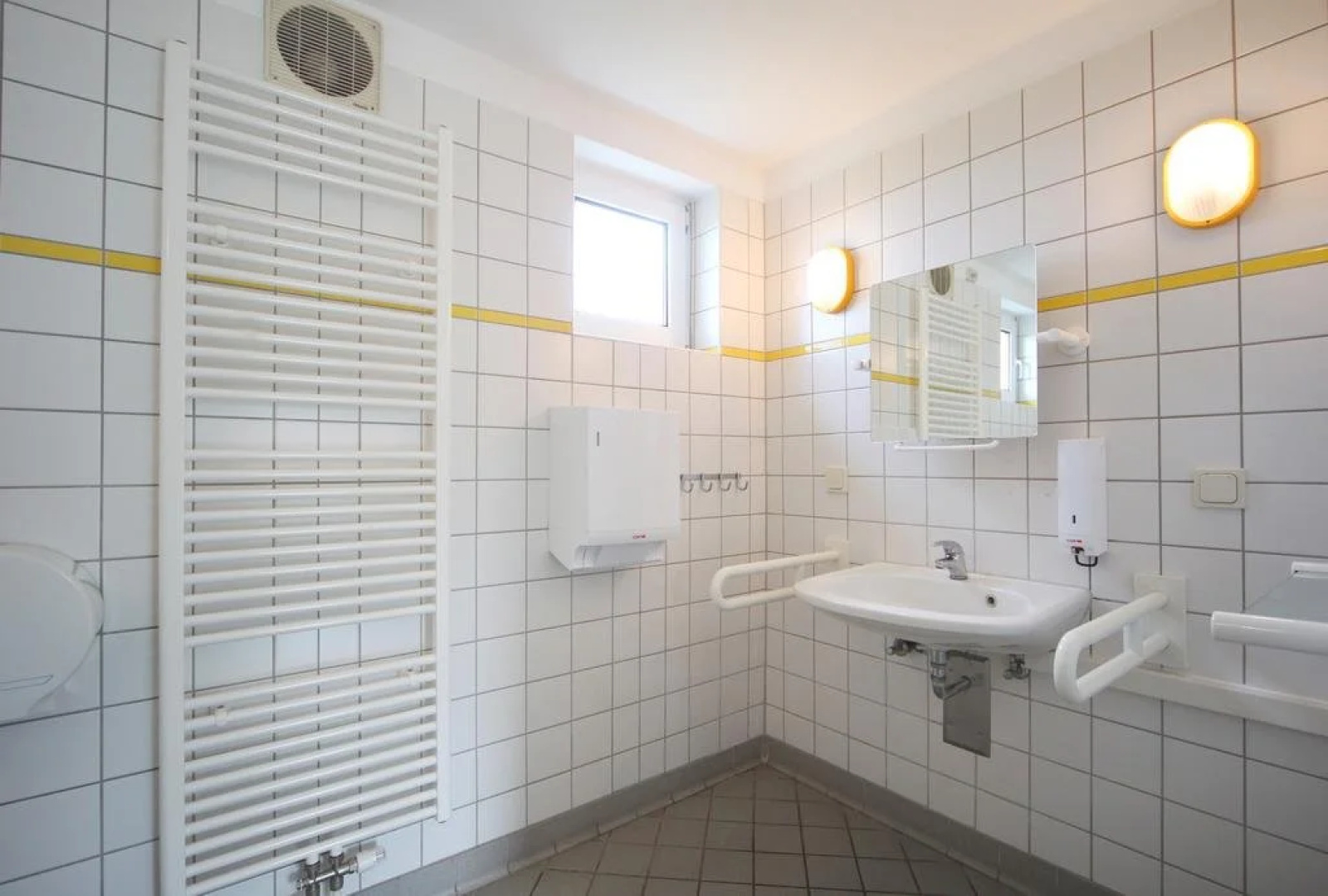 DJH Jugendherberge Stralsund