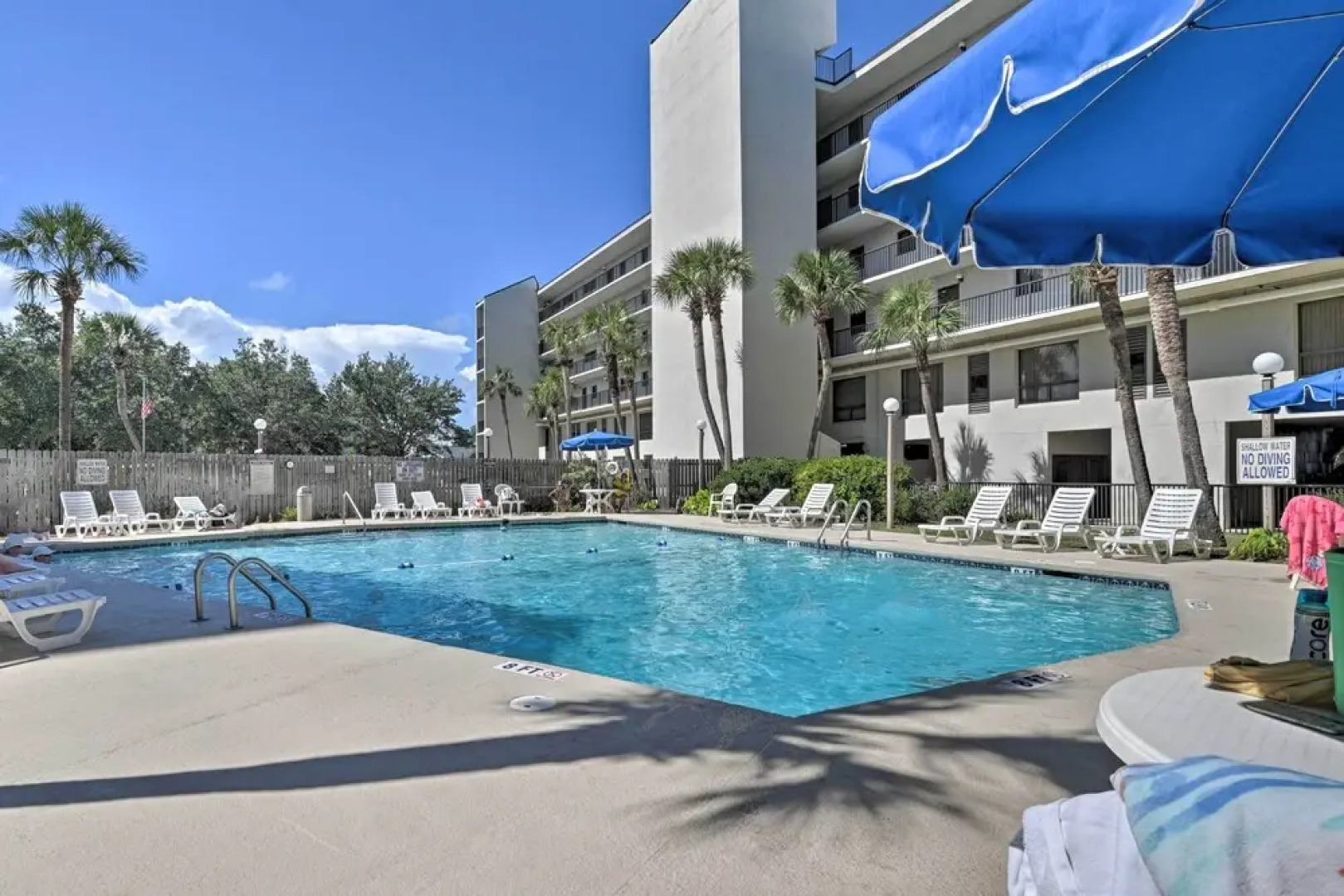 Pawleys Island Condo Retreat w/ Beach Access!