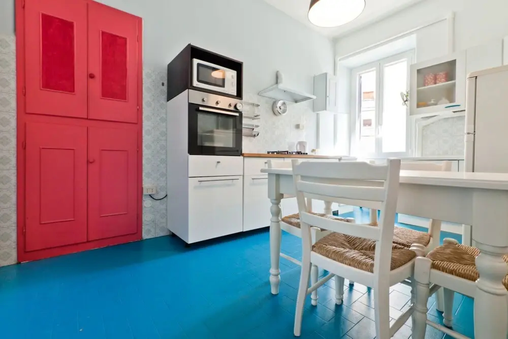Porta Portese Colorful Flat