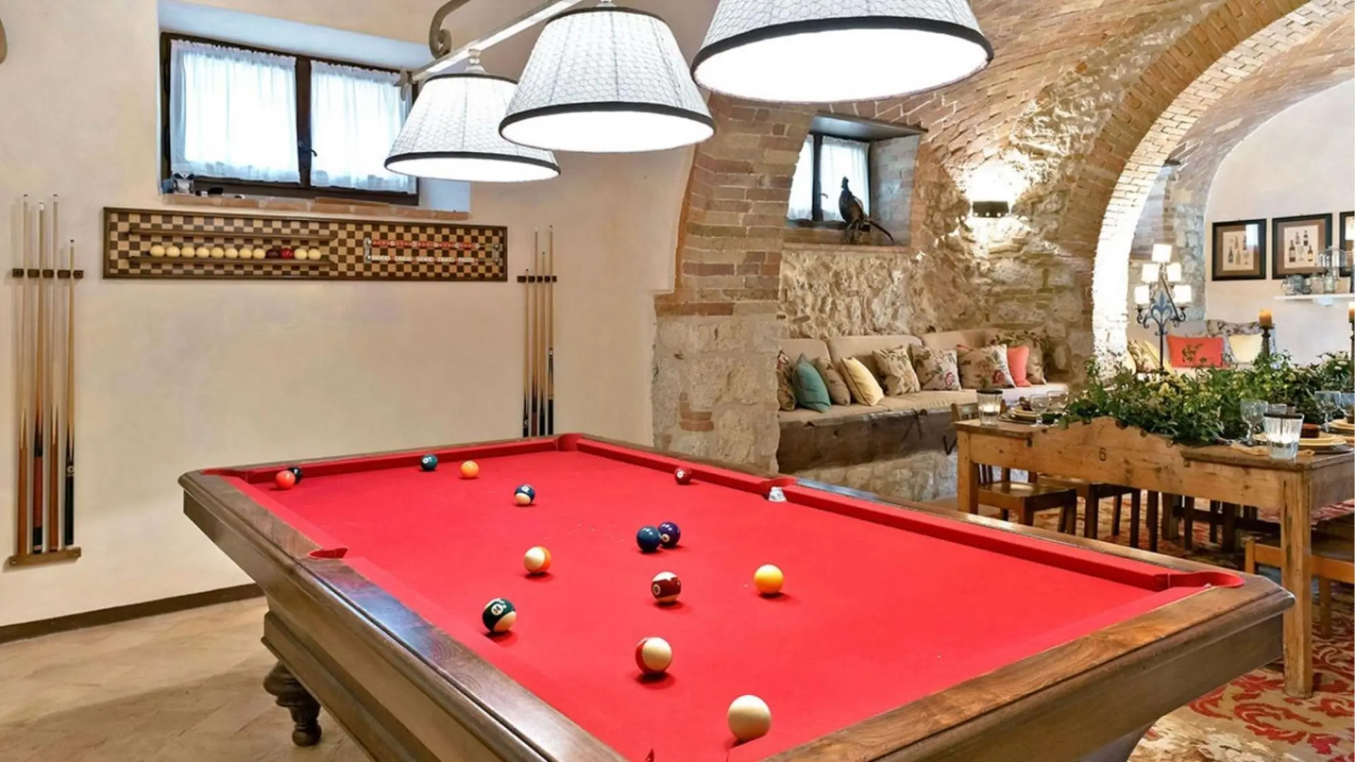 Independent Villa With 12 Beds-villa Aiola