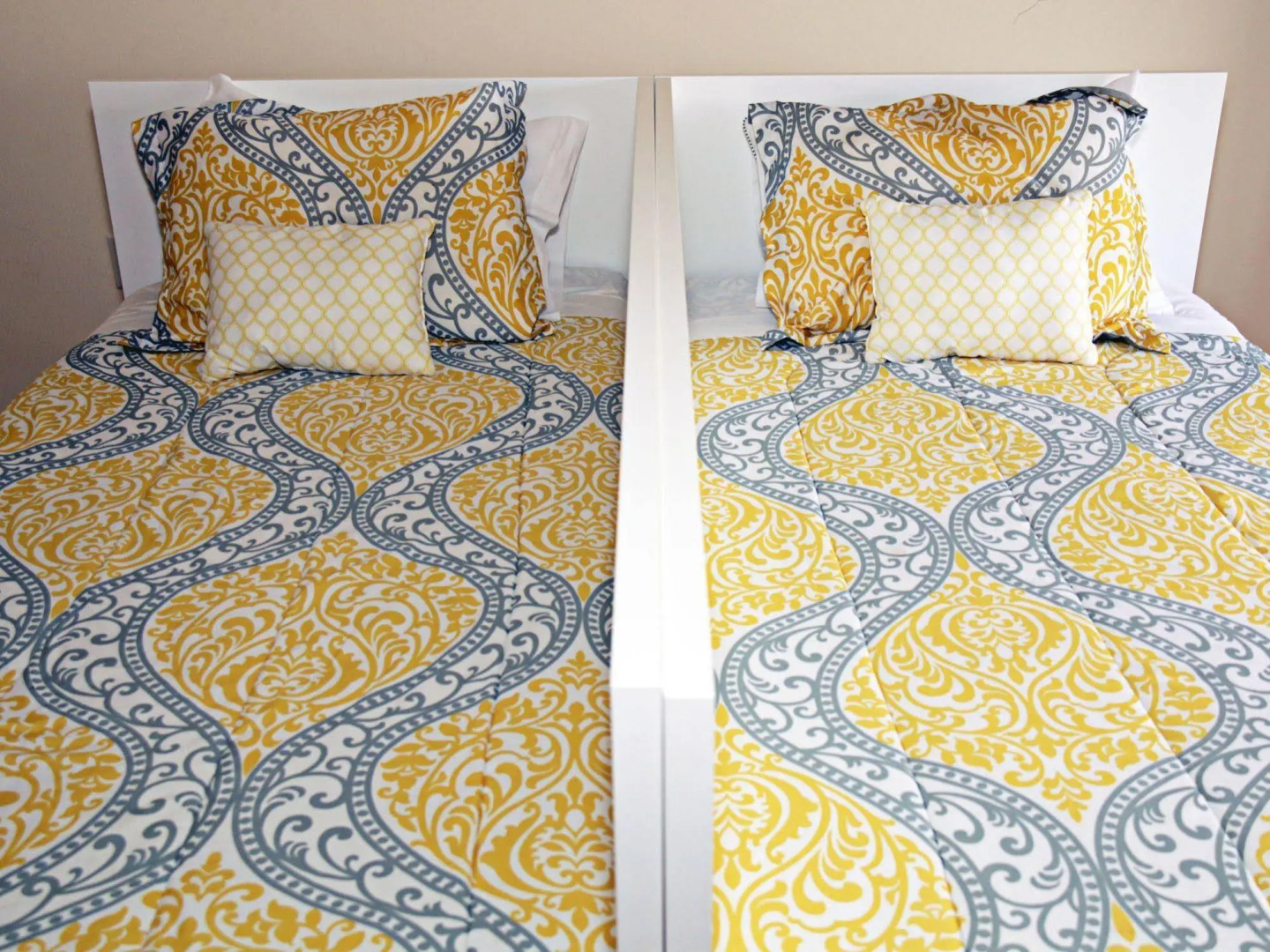 Travel City at Hoboken Waterfront