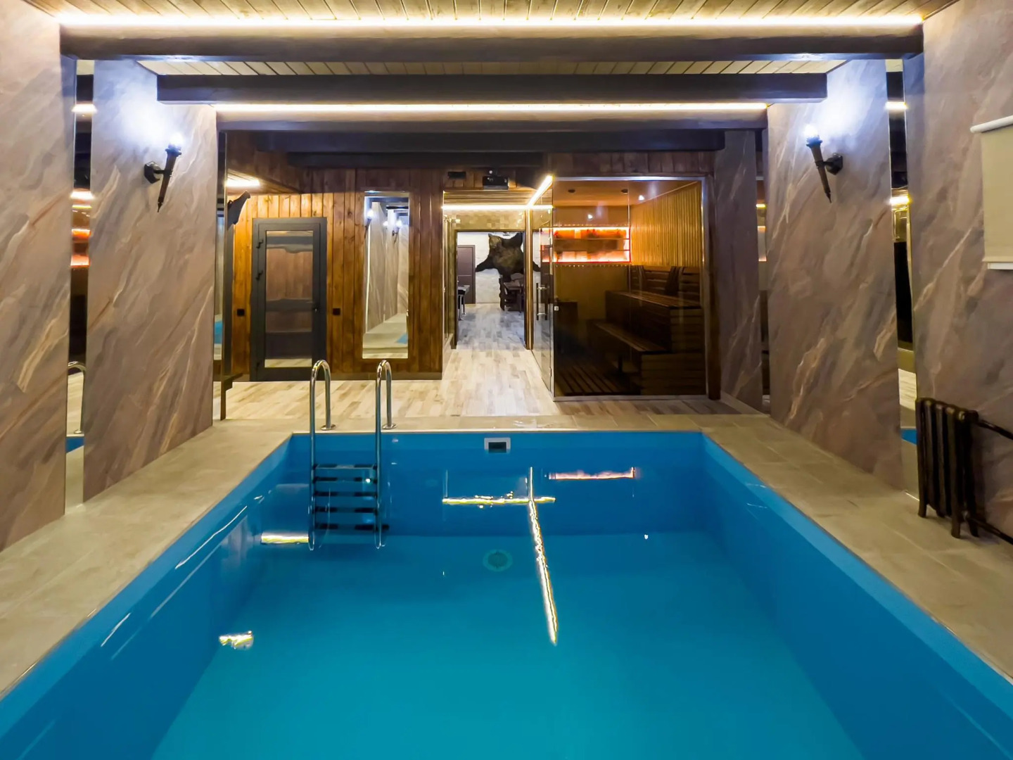 Hotel X.O. (Икс О)