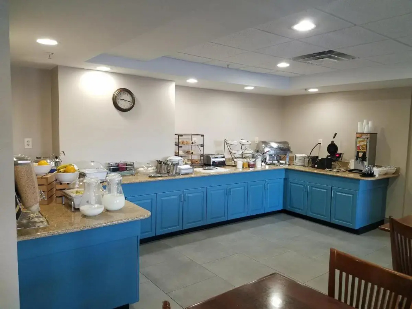 Country Inn & Suites by Radisson, Wytheville, VA