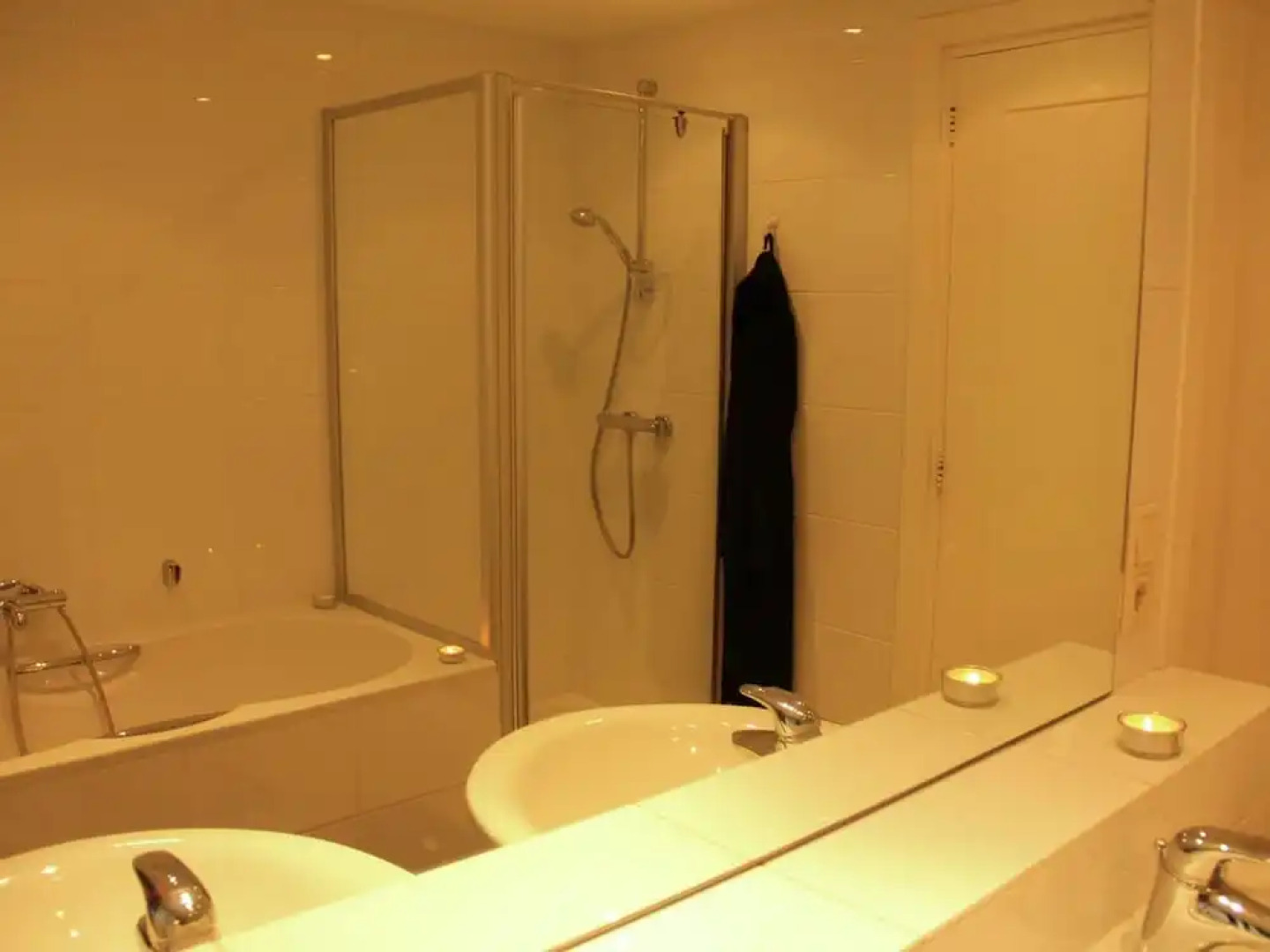 Luxury 12 Person Villa near Golf Course in Helmond