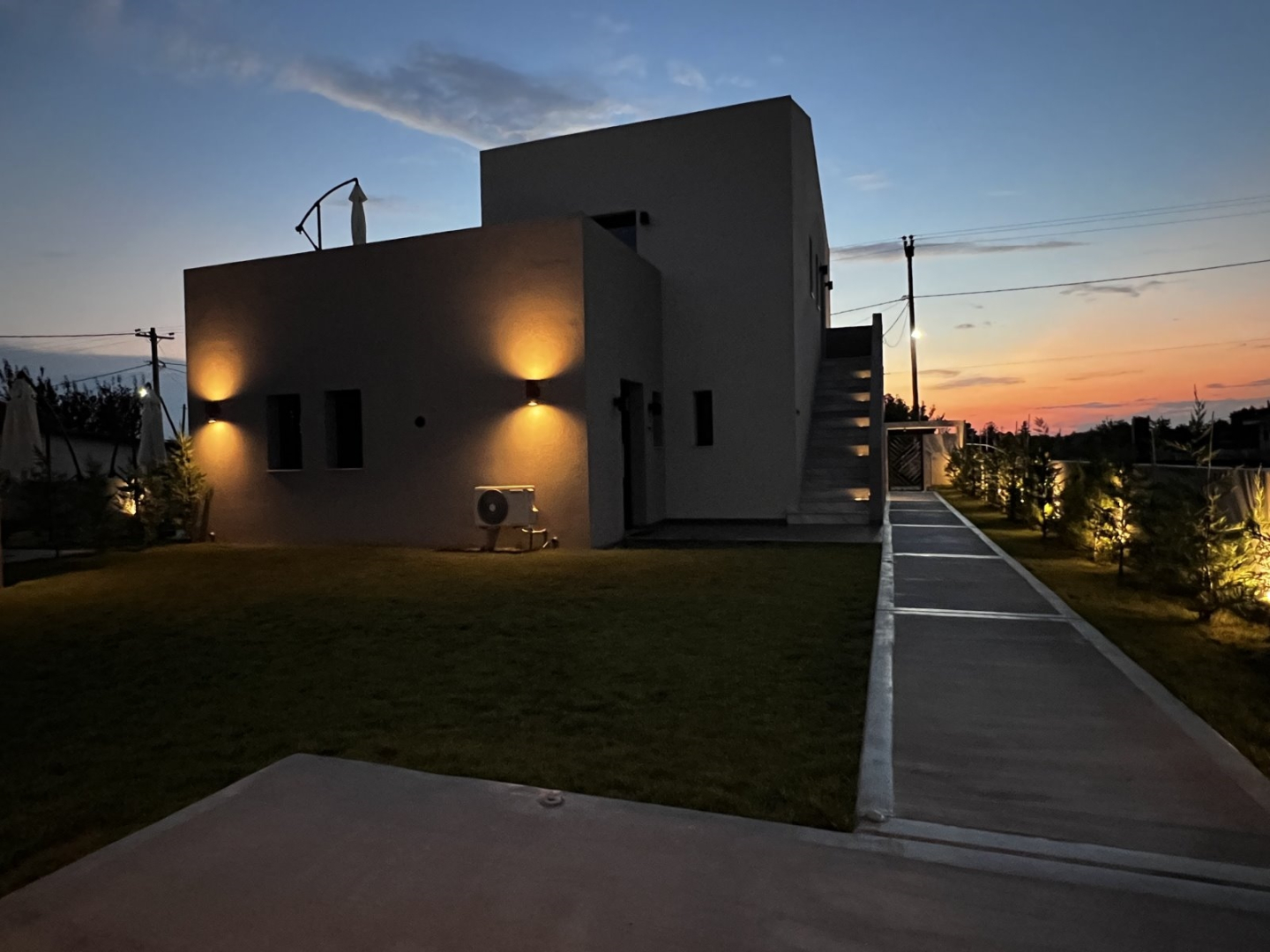 TheaSea Luxury Suites- Studio Suite 1