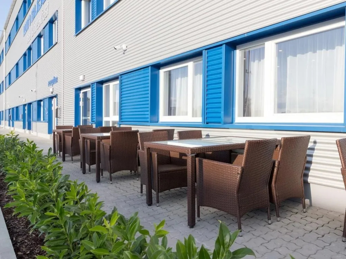 Win Budget B&B