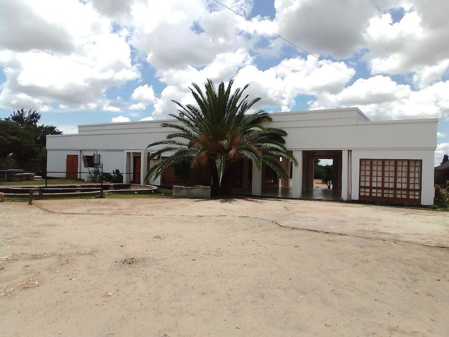 Motswedi Hotel