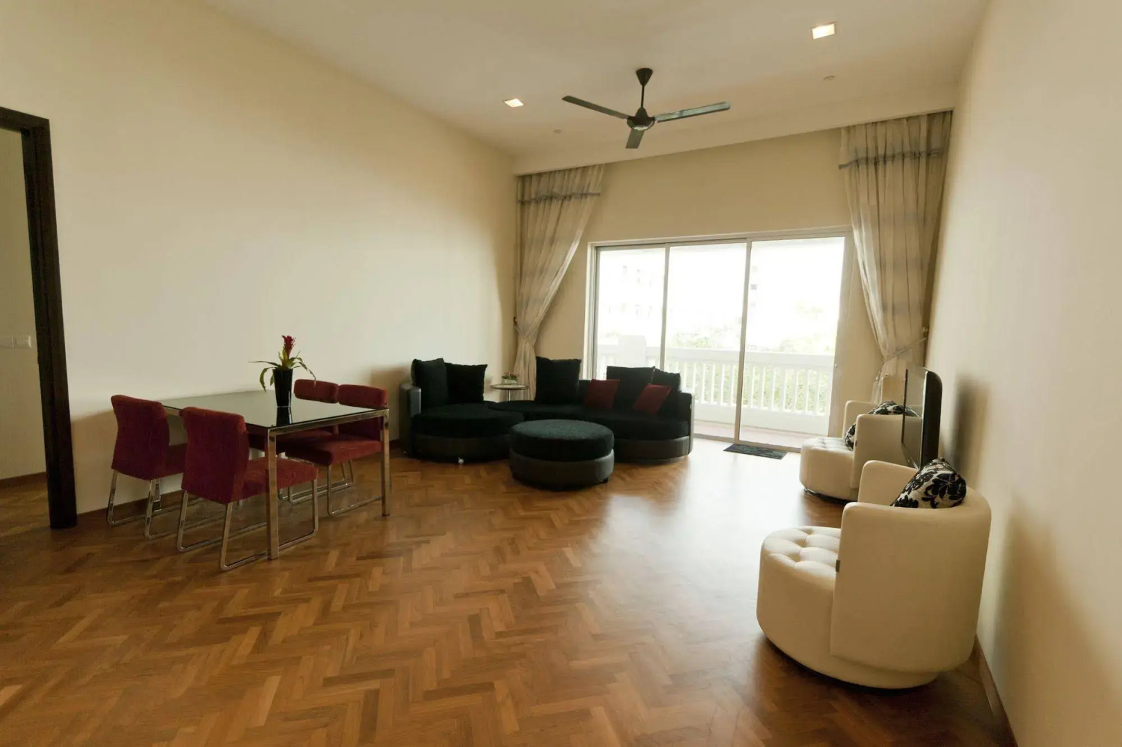 Profolio Straits Quay