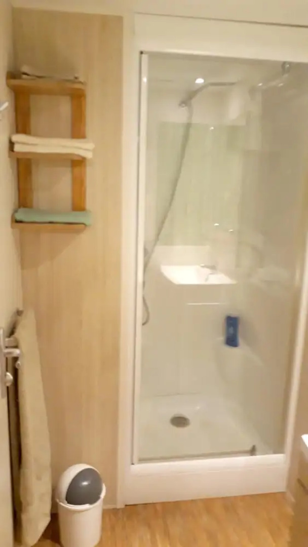 Bungalow With 2 Bedrooms in Valras-plage, With Shared Pool and Terrace - 200 m From the Beach