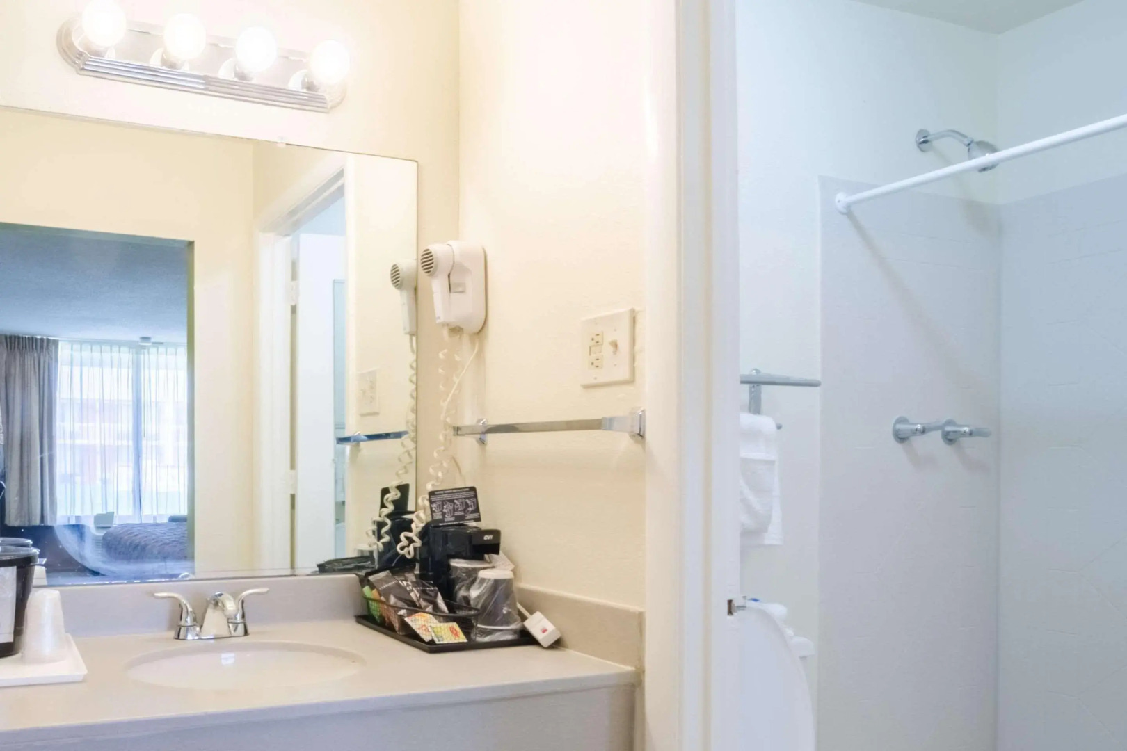 OYO Hotel Greensboro East I 40