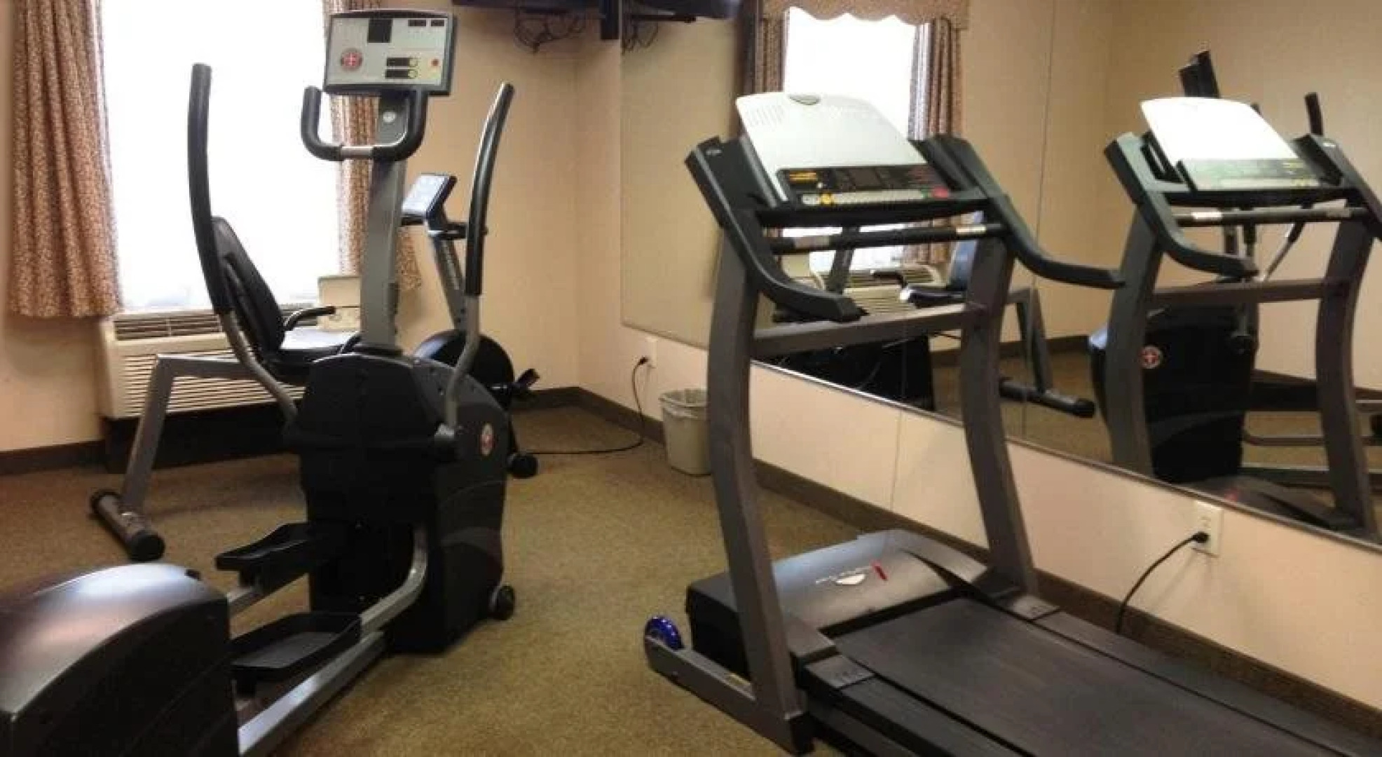 American Inn & Suites - High Point NC