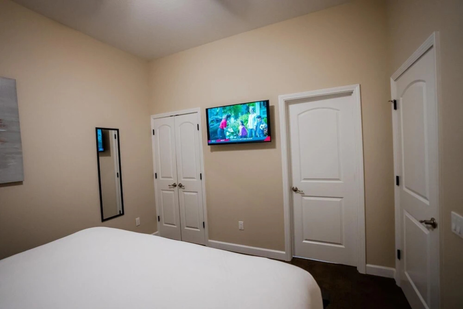 2 Bedroom Lake View Villa - Unit 301