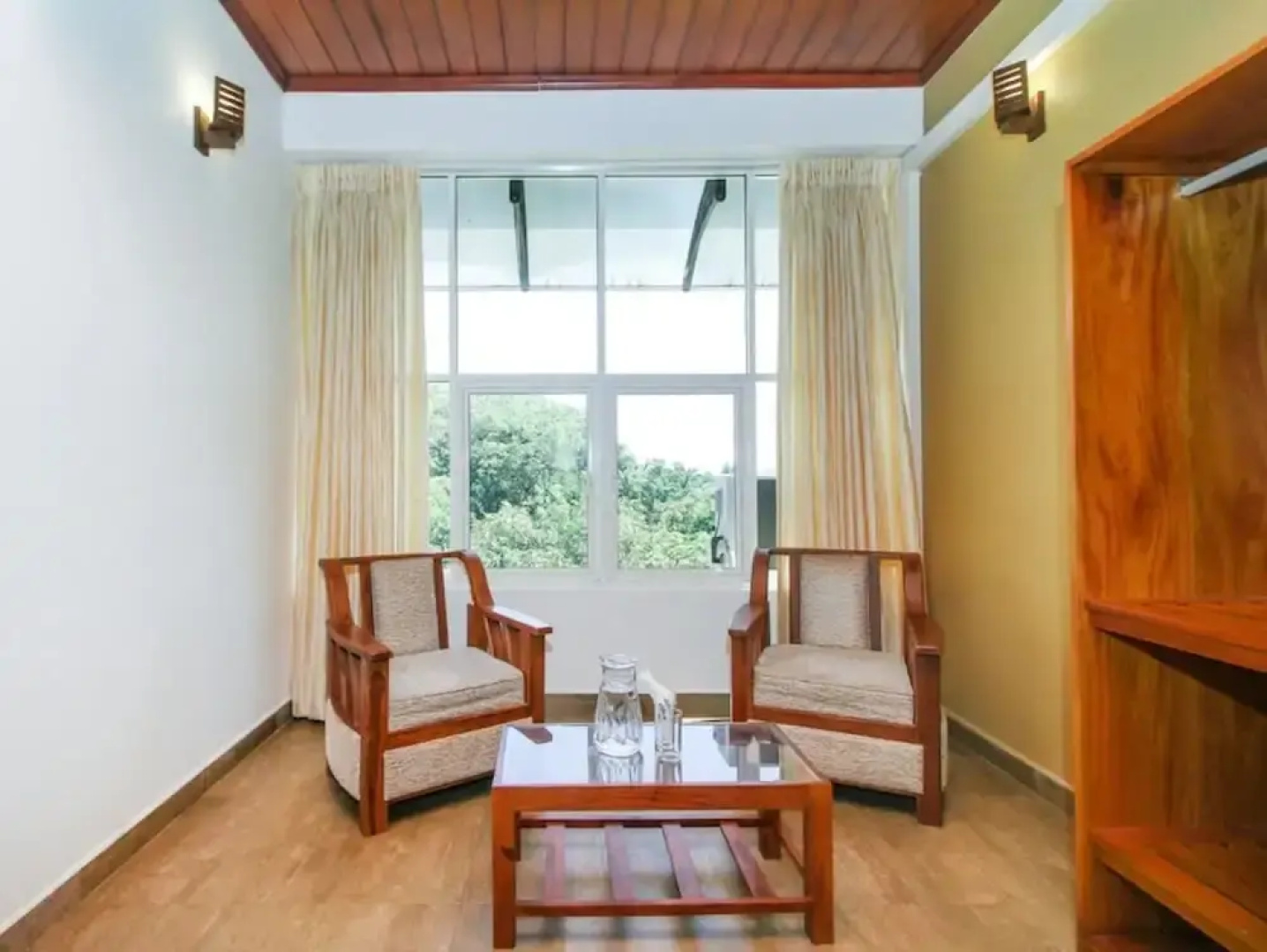 OYO 471 Randiya Hotel