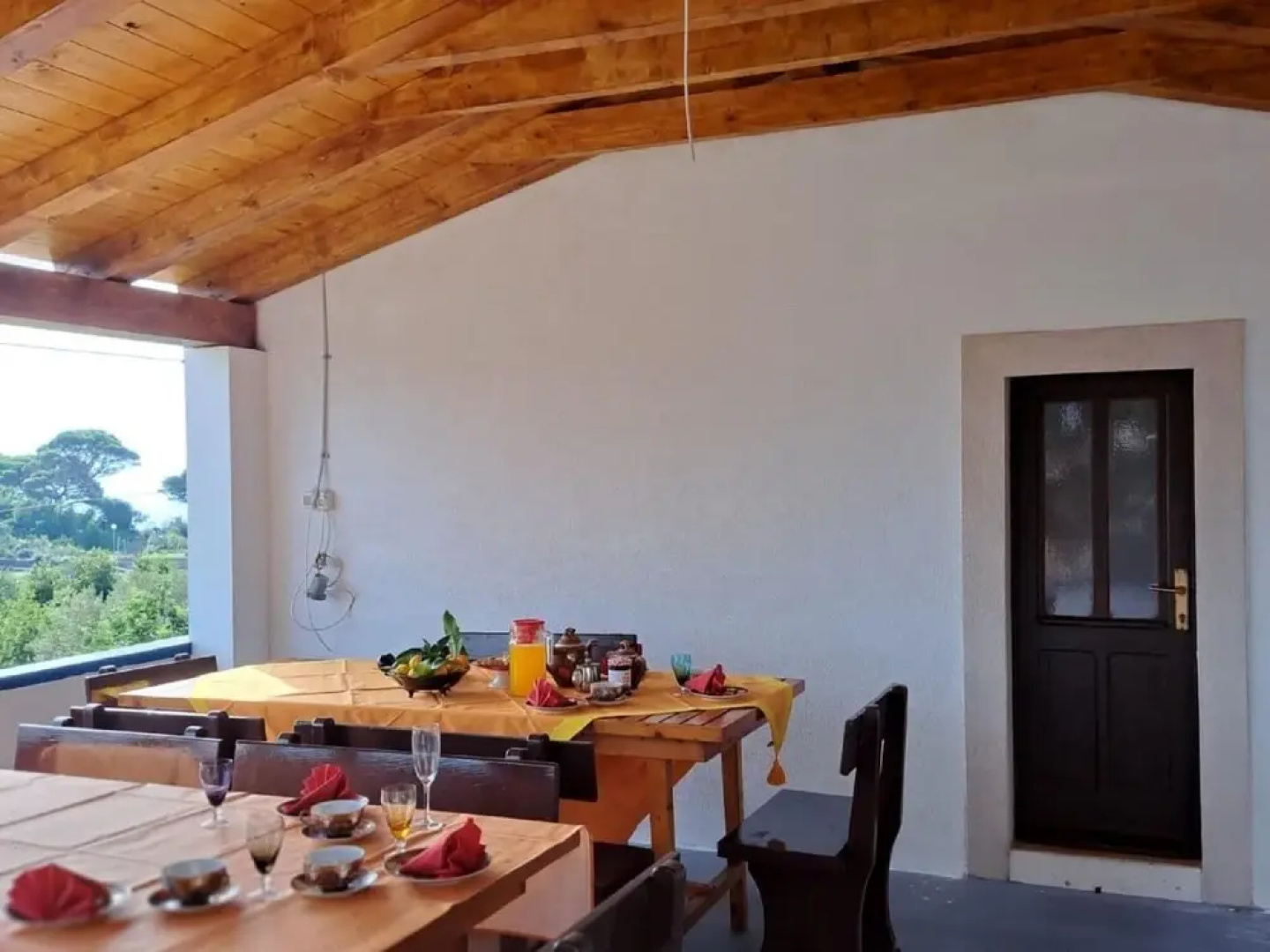Restful Villa in Dalmatia With Garden