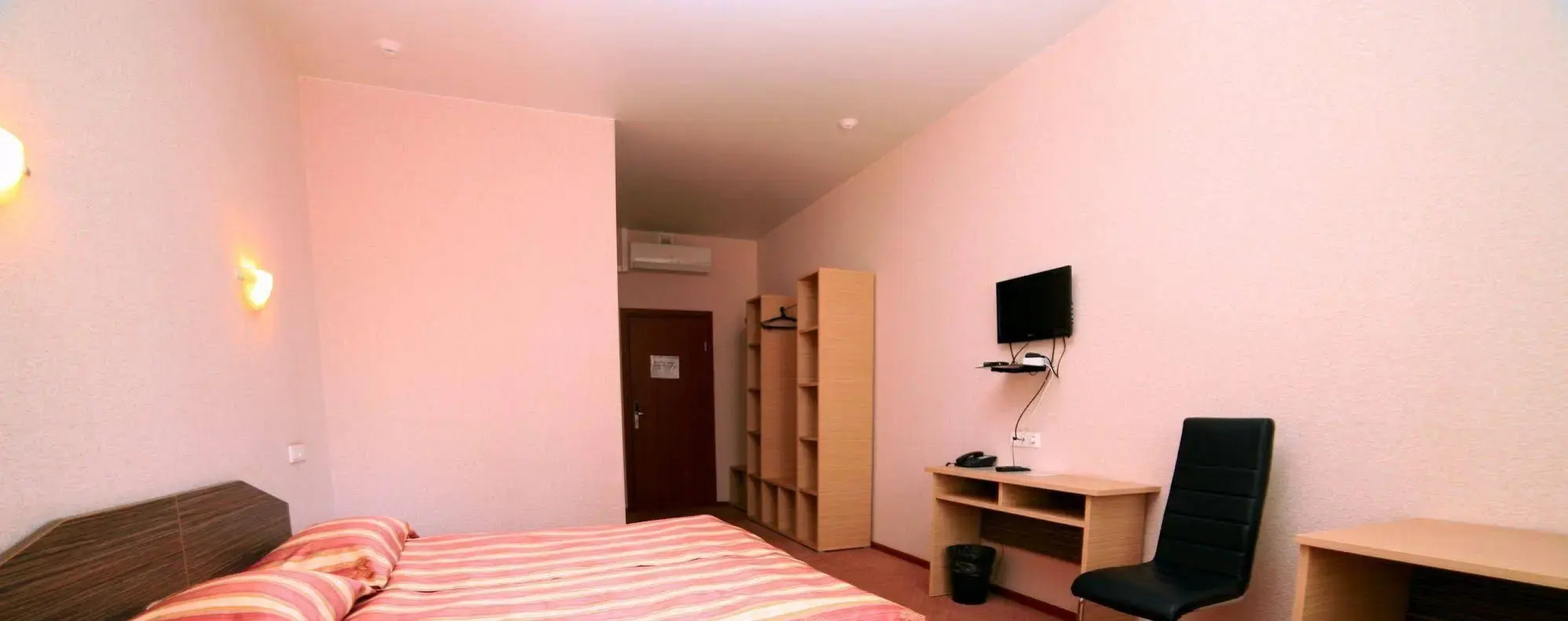 Premier Hotel	