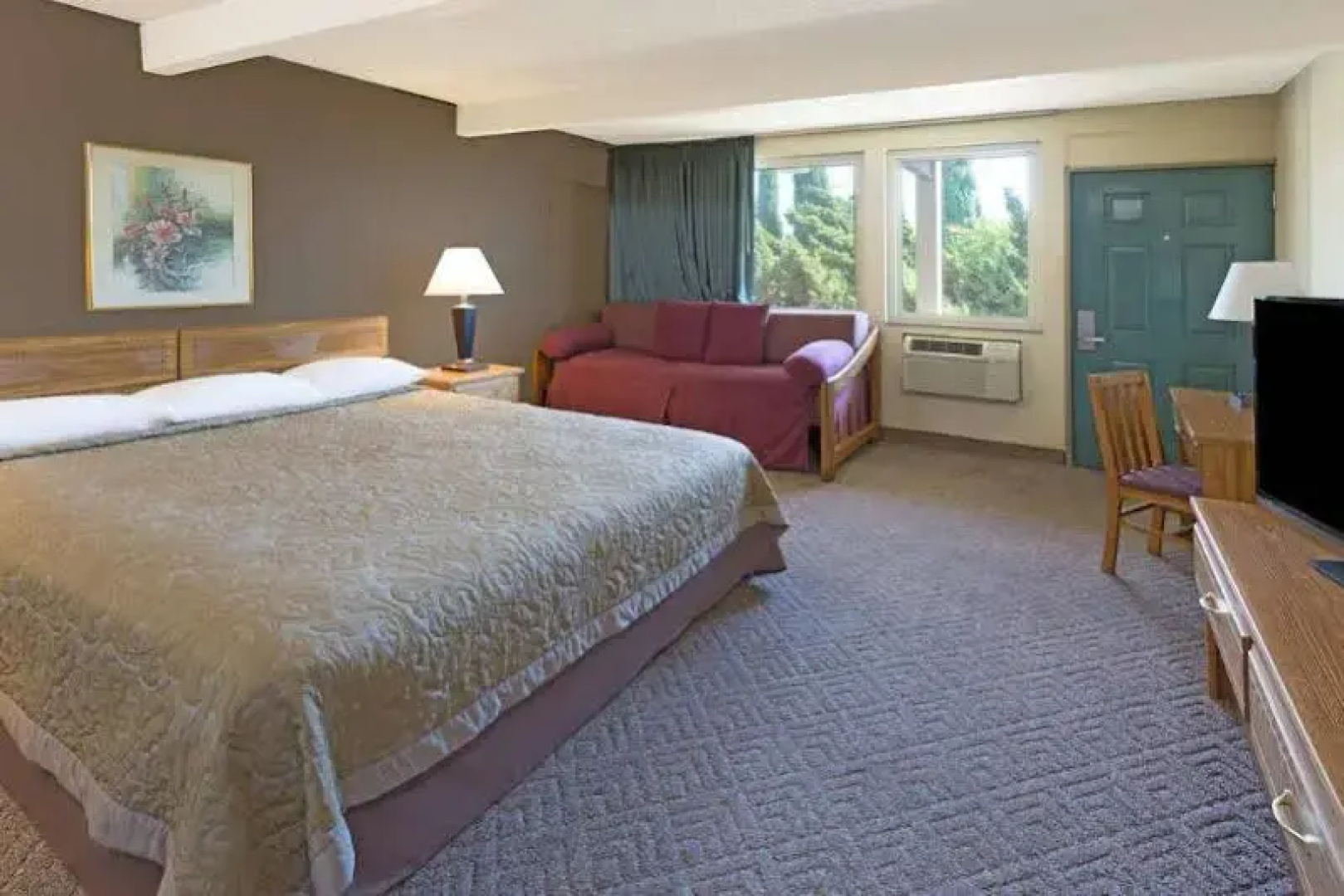 Costa Mesa Inn