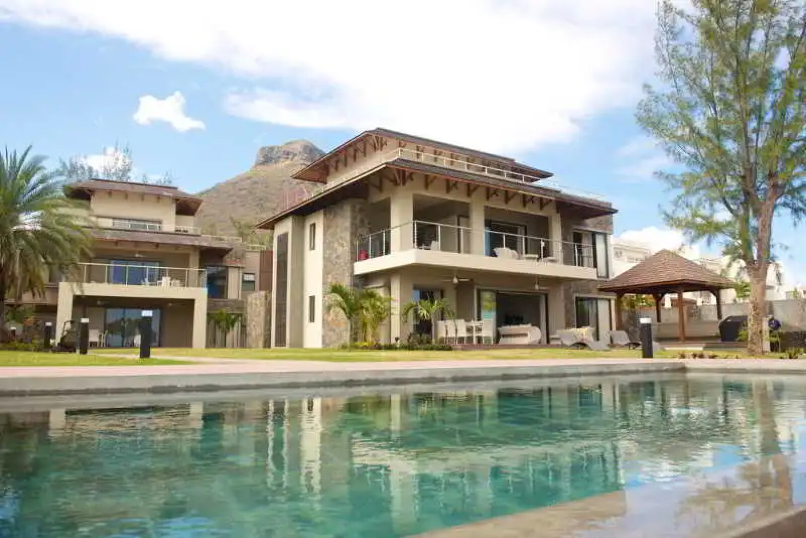 Belle Crique by Horizon Holidays