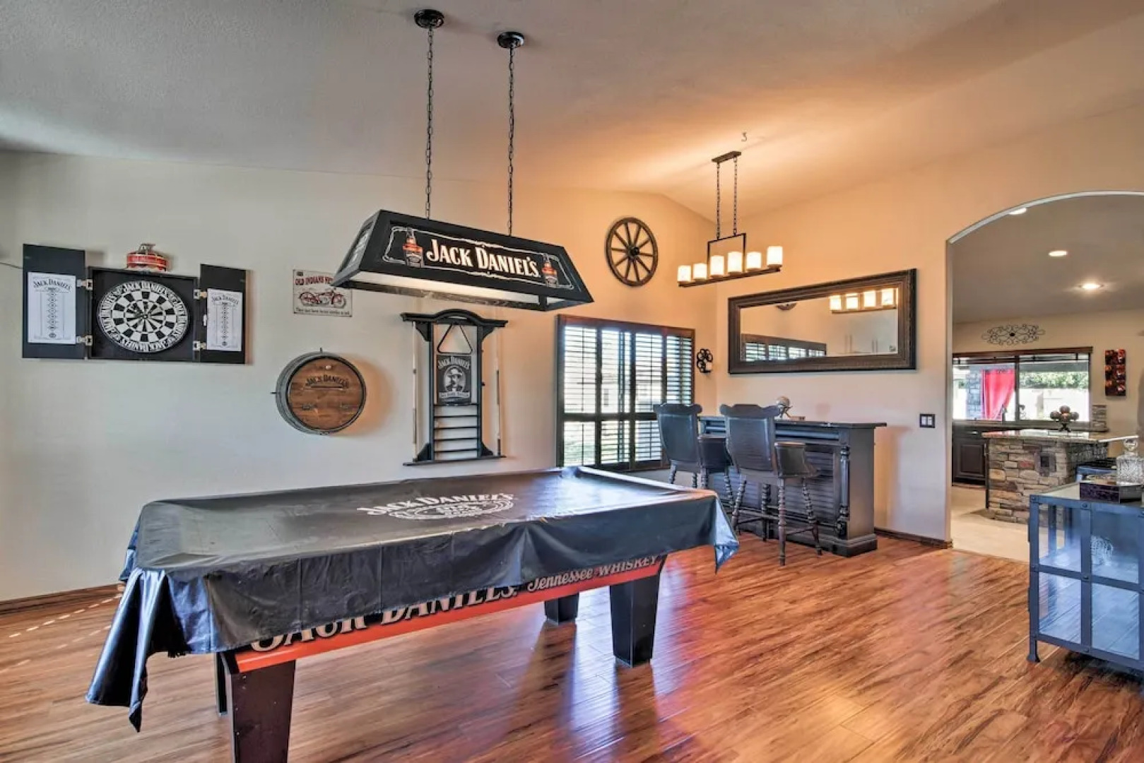 Pool, Bar & Game Room: Red Mountain Mesa Oasis