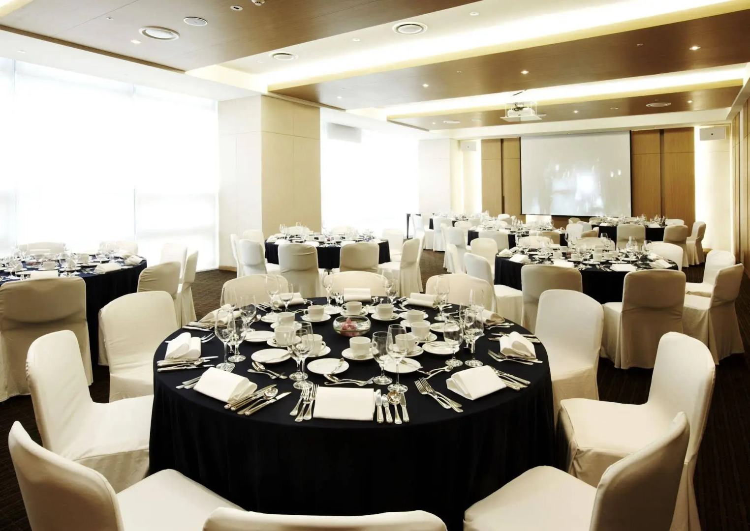 The Classic 500 Pentaz Executive Residence