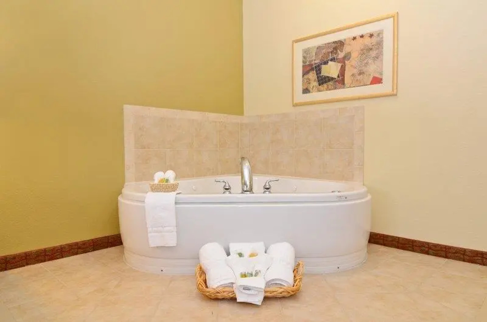 Best Western Plus Heritage Hotel & Suites