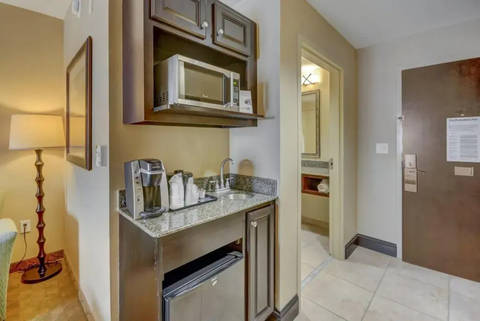 Holiday Inn Express & Suites Tampa USF Busch Gardens by IHG